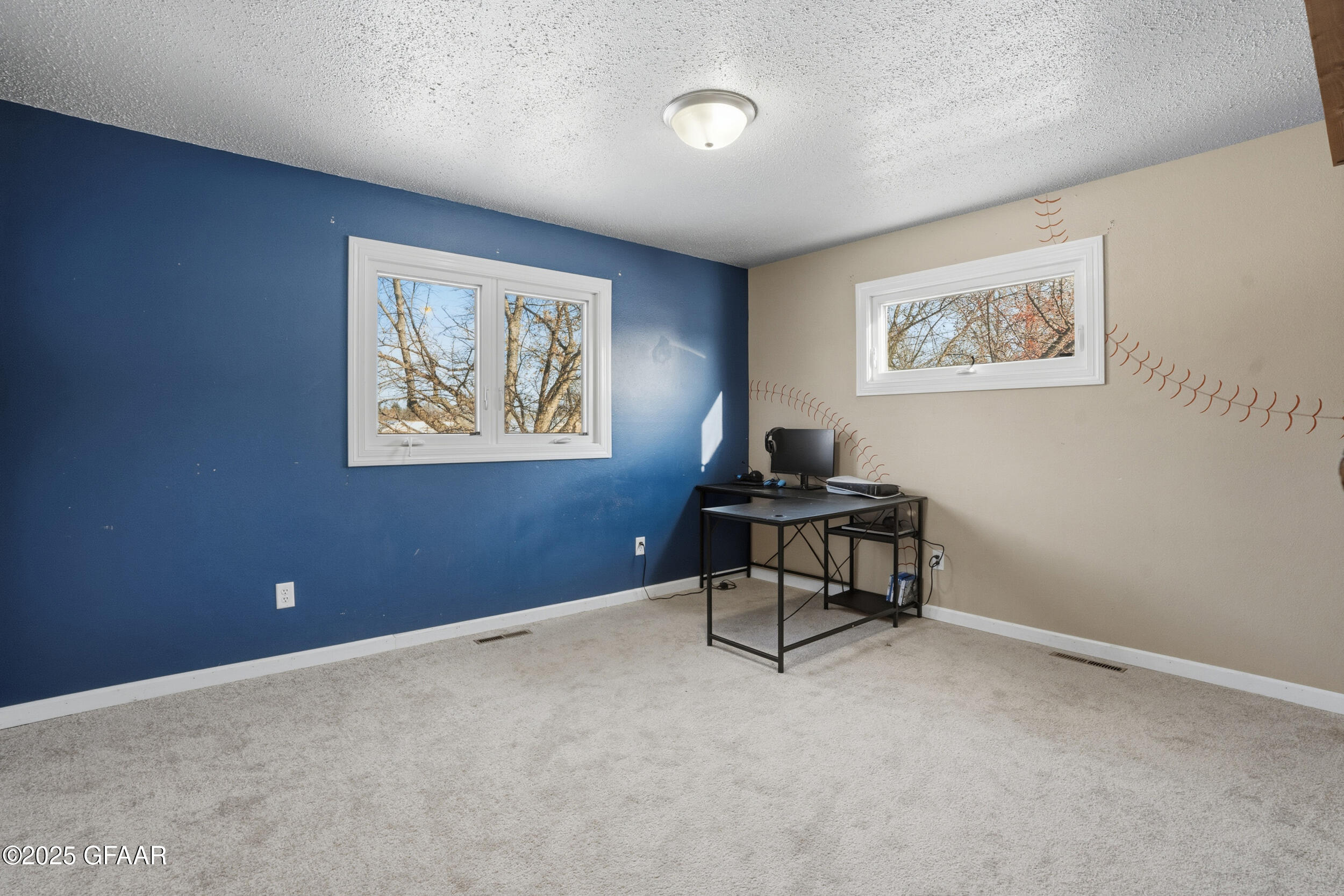 property viewer photo 15