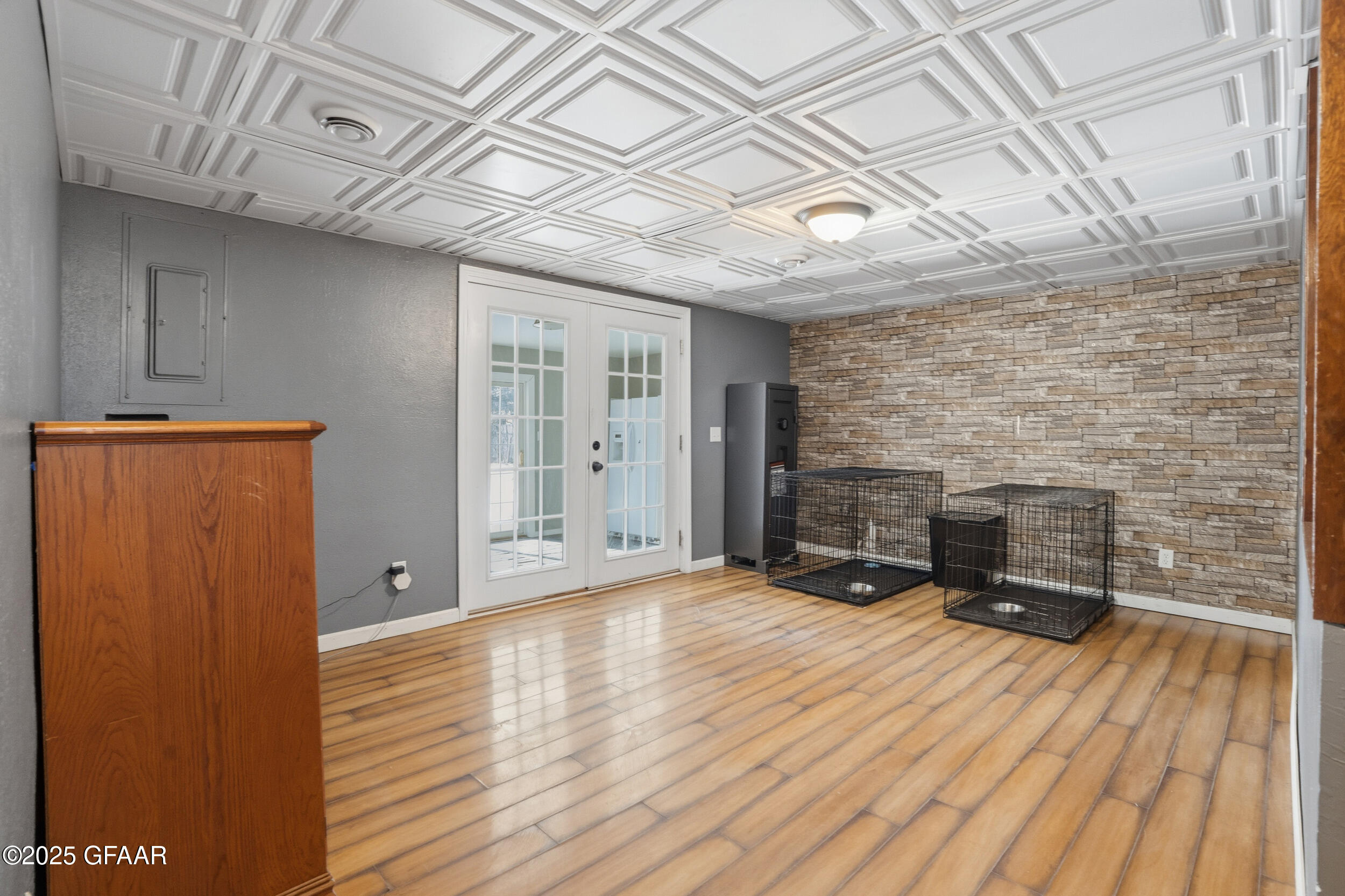 property viewer photo 19