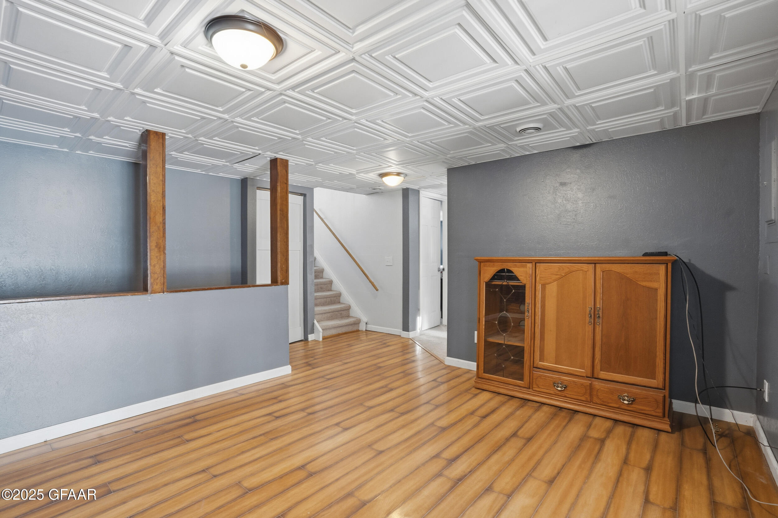 property viewer photo 20