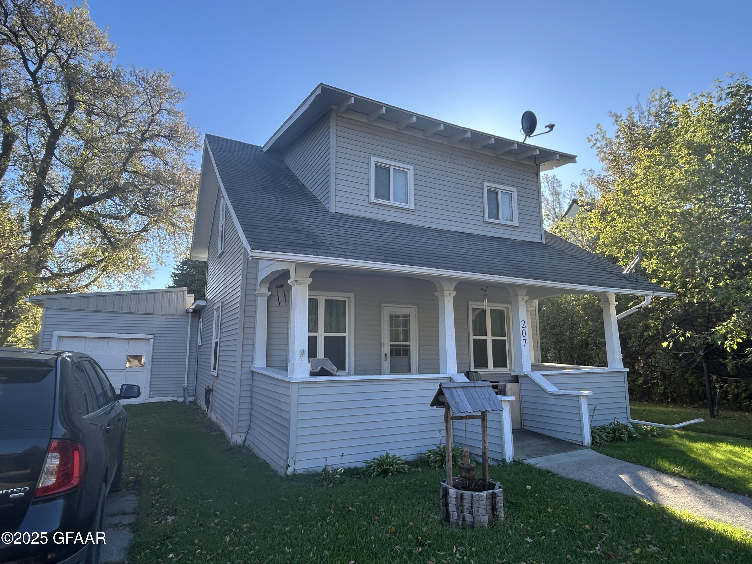 main property photo 0