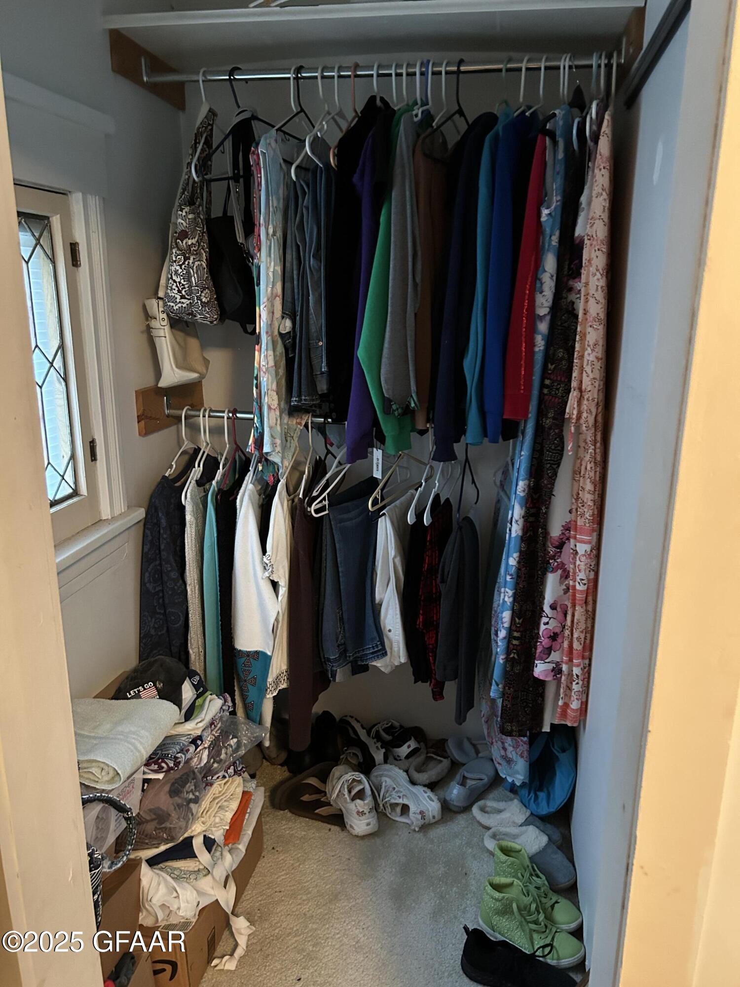 property viewer photo 18