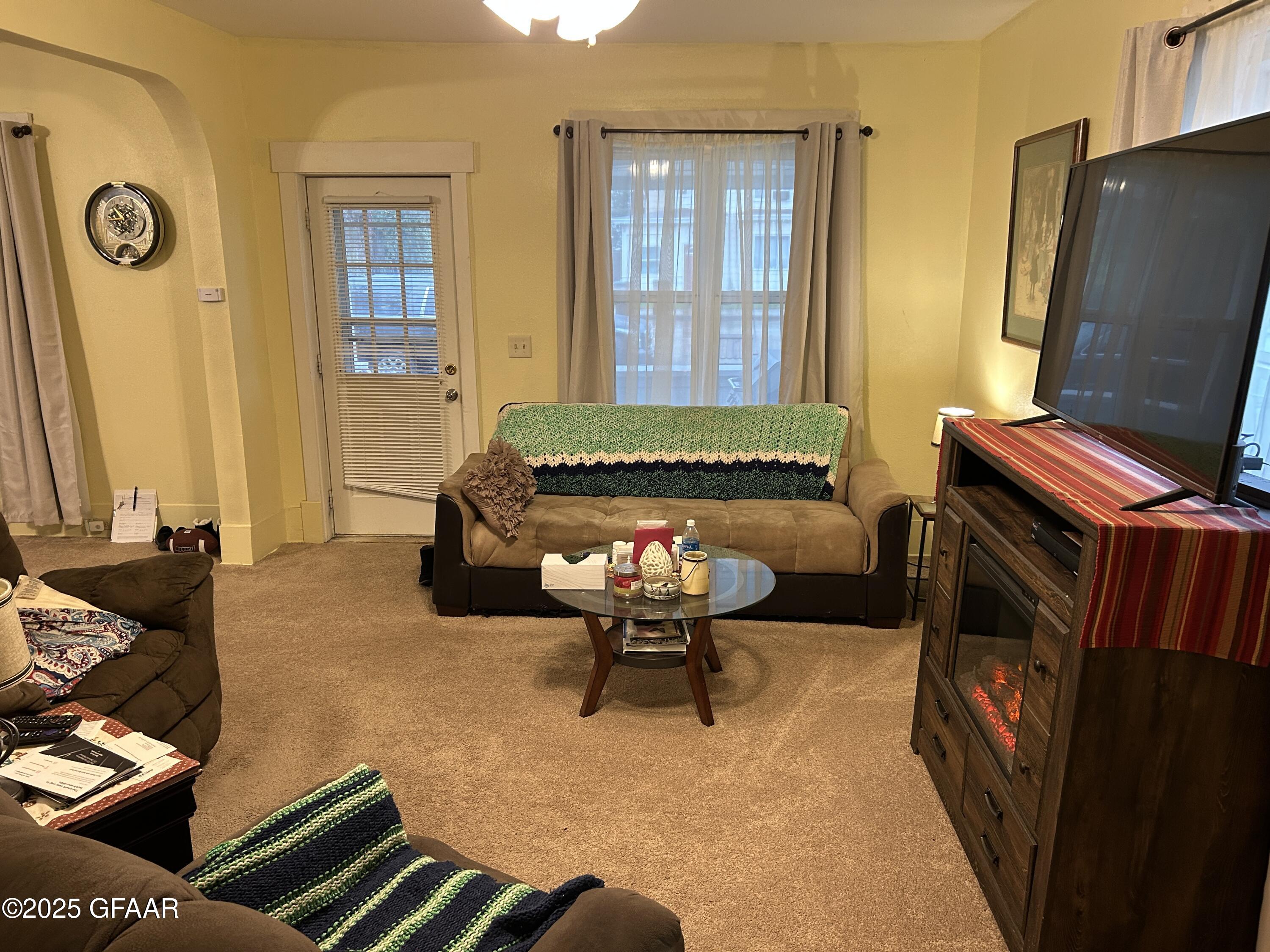 property viewer photo 5