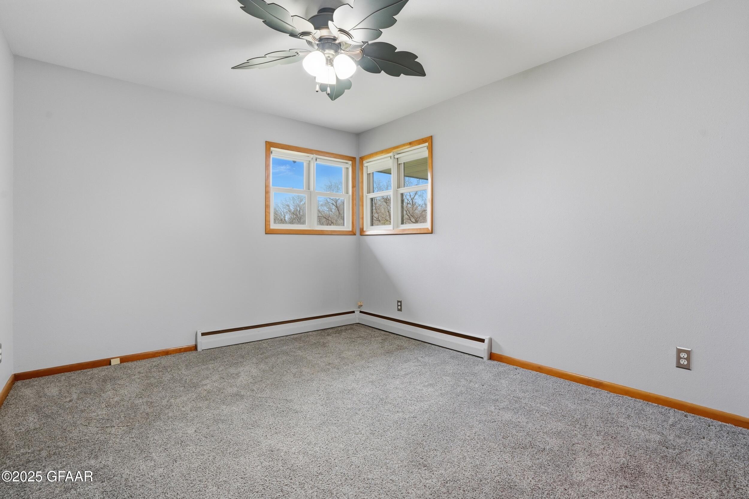 property viewer photo 17
