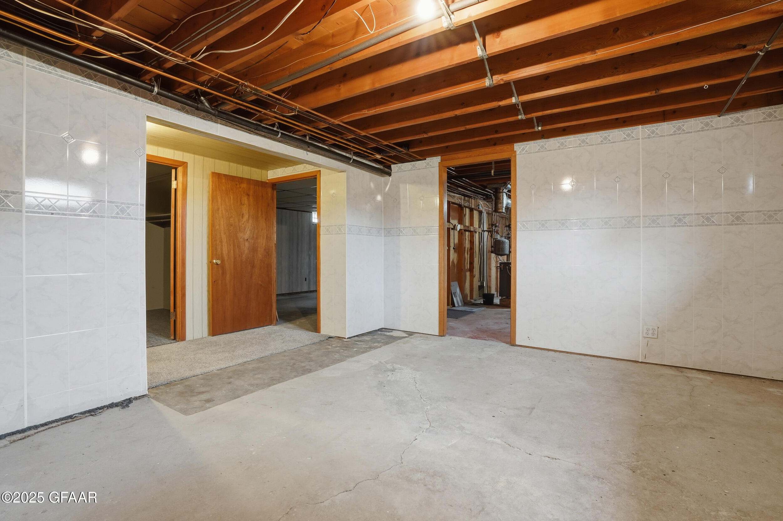 property viewer photo 22