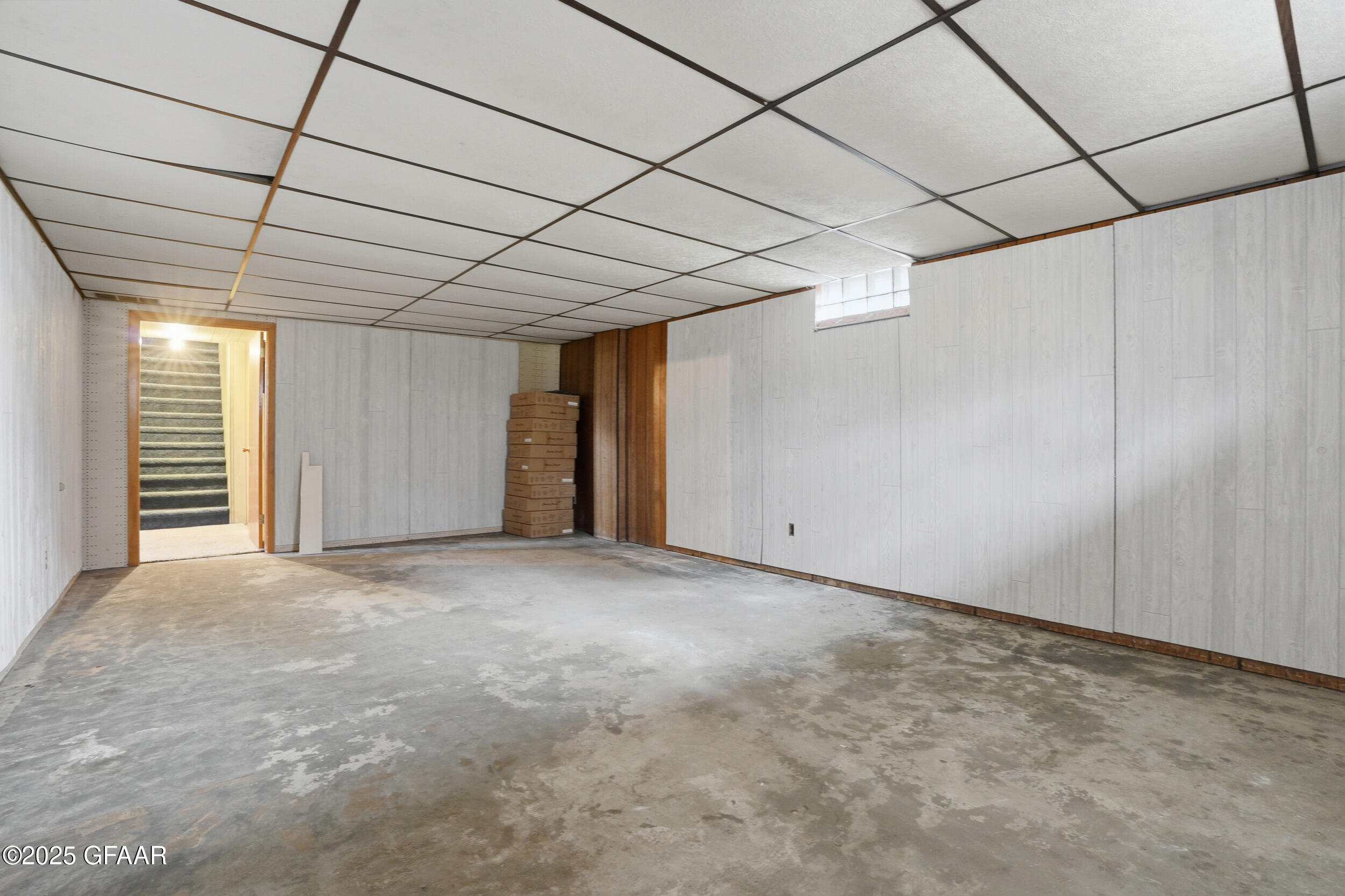 property viewer photo 24