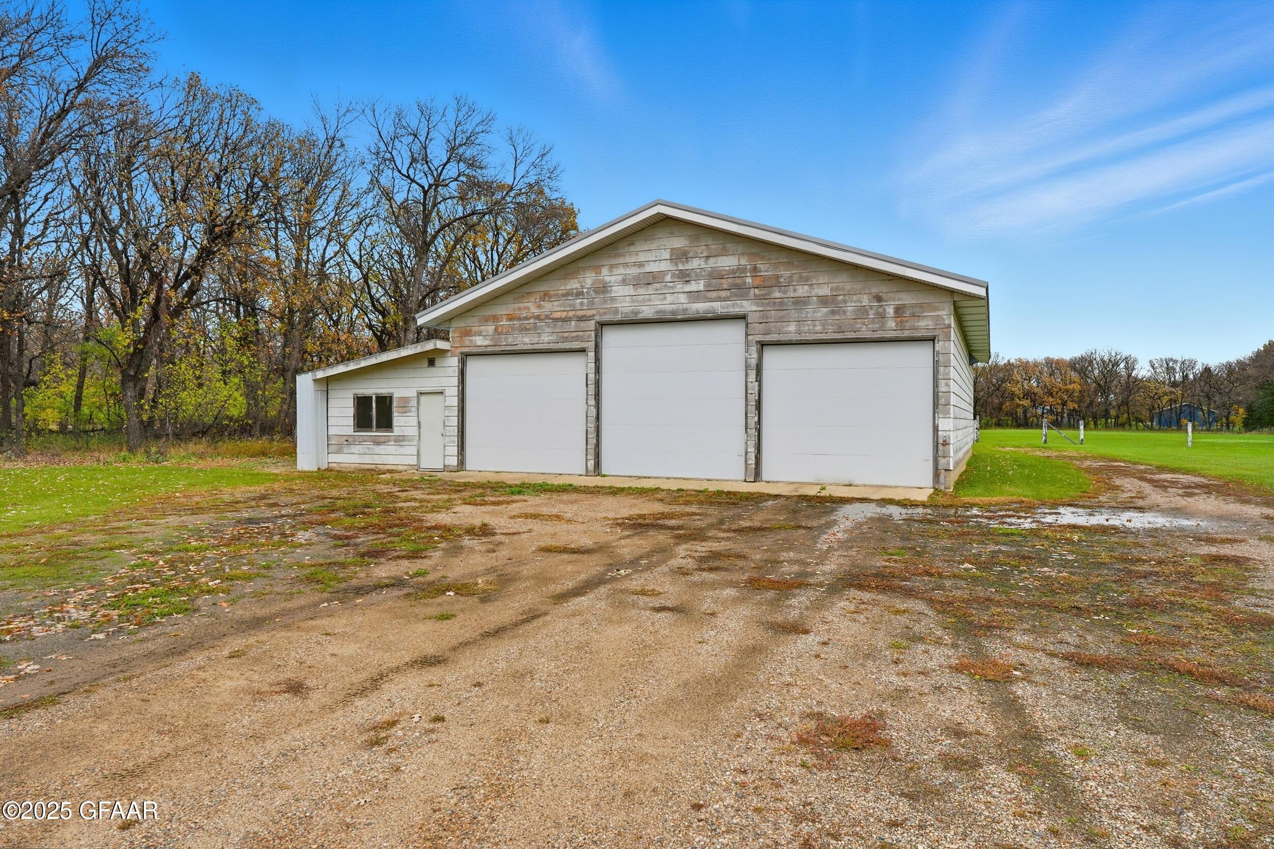 property viewer photo 29