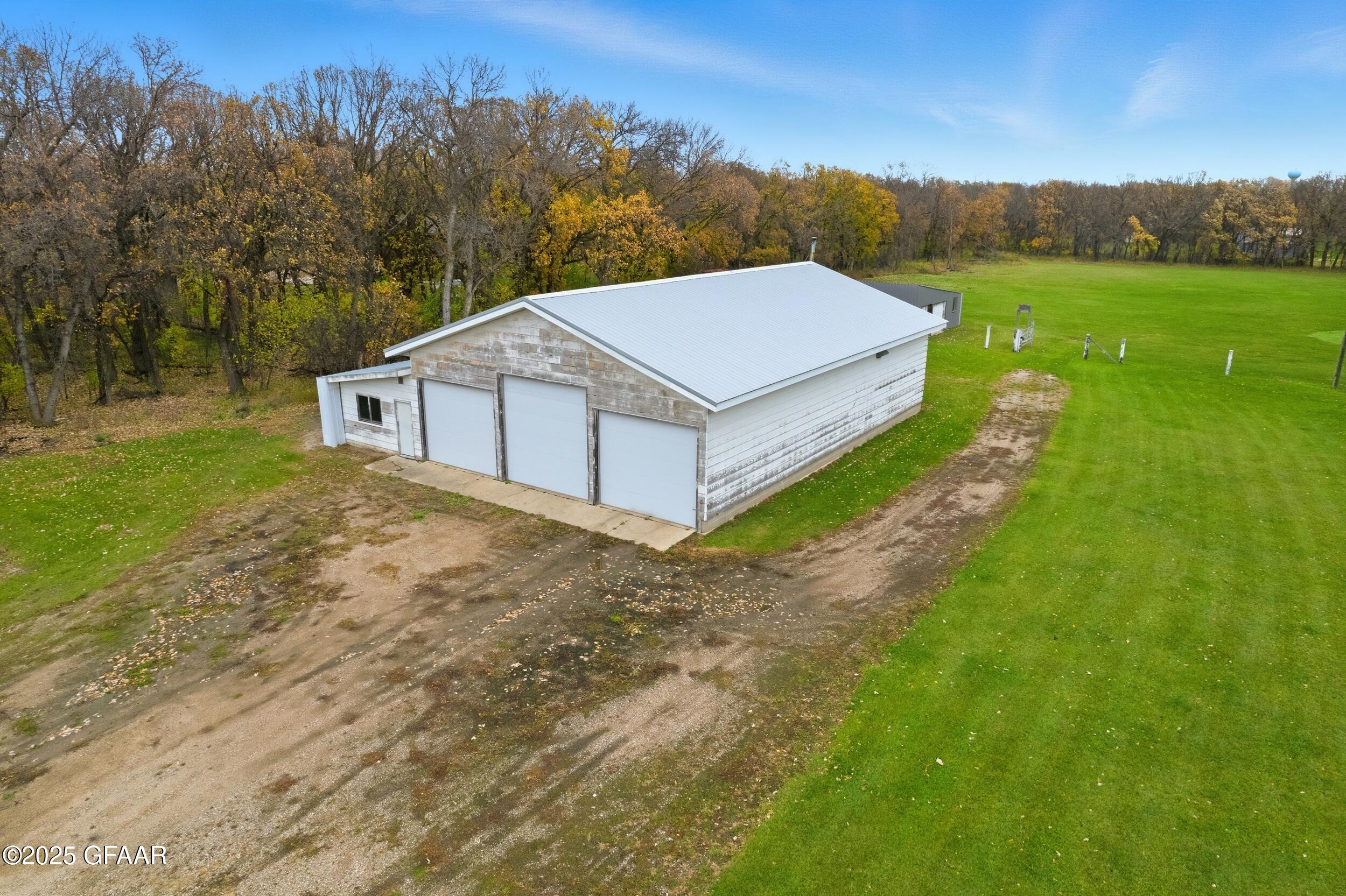 property viewer photo 30