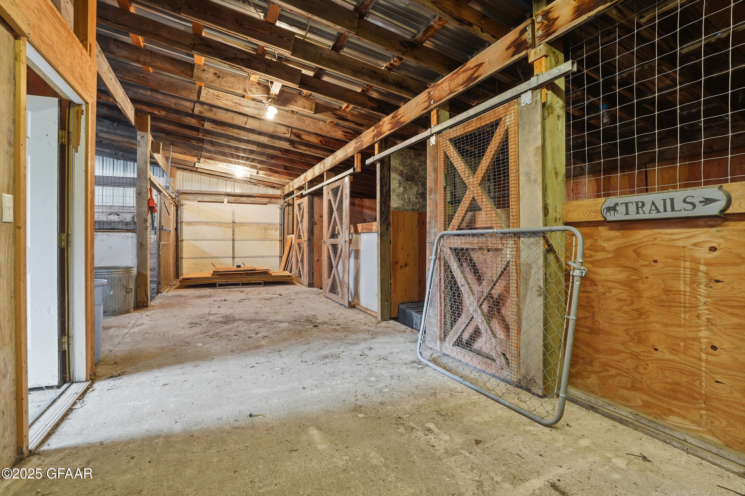 property viewer photo 34