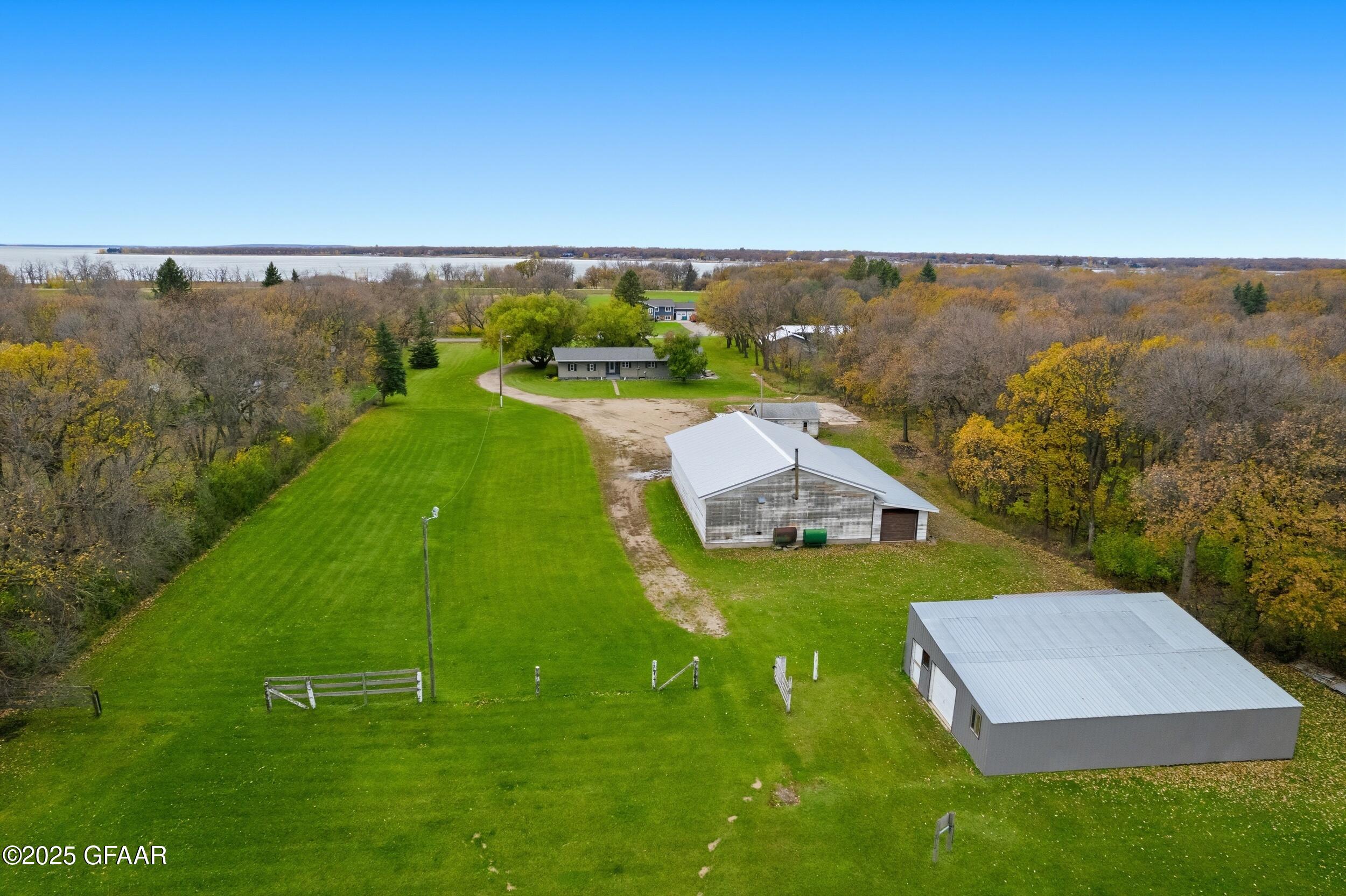 property viewer photo 42