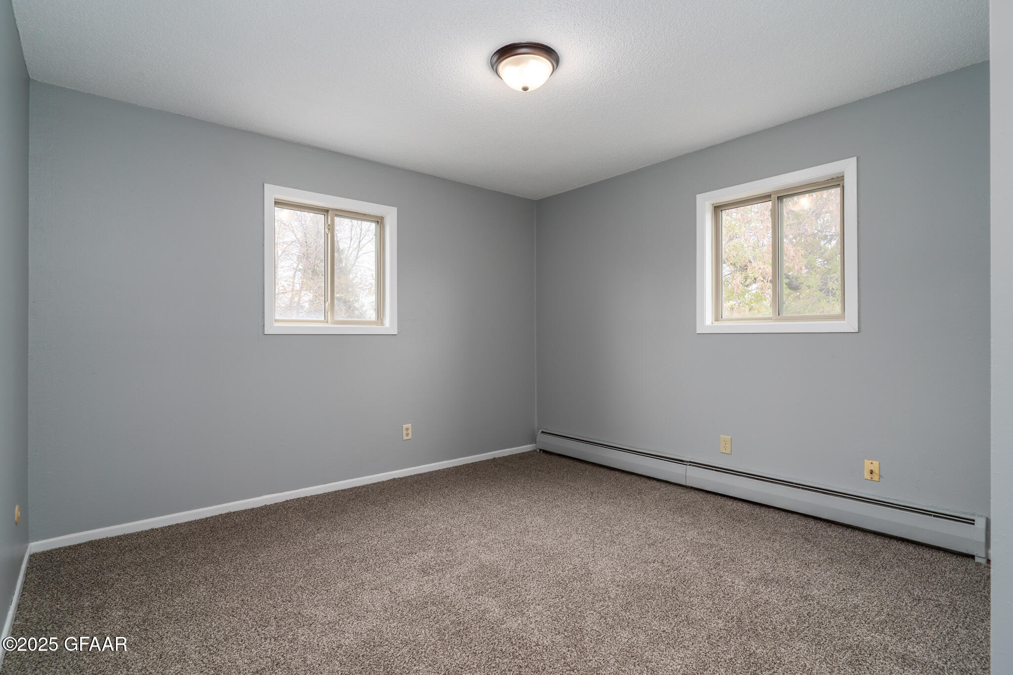 property viewer photo 13