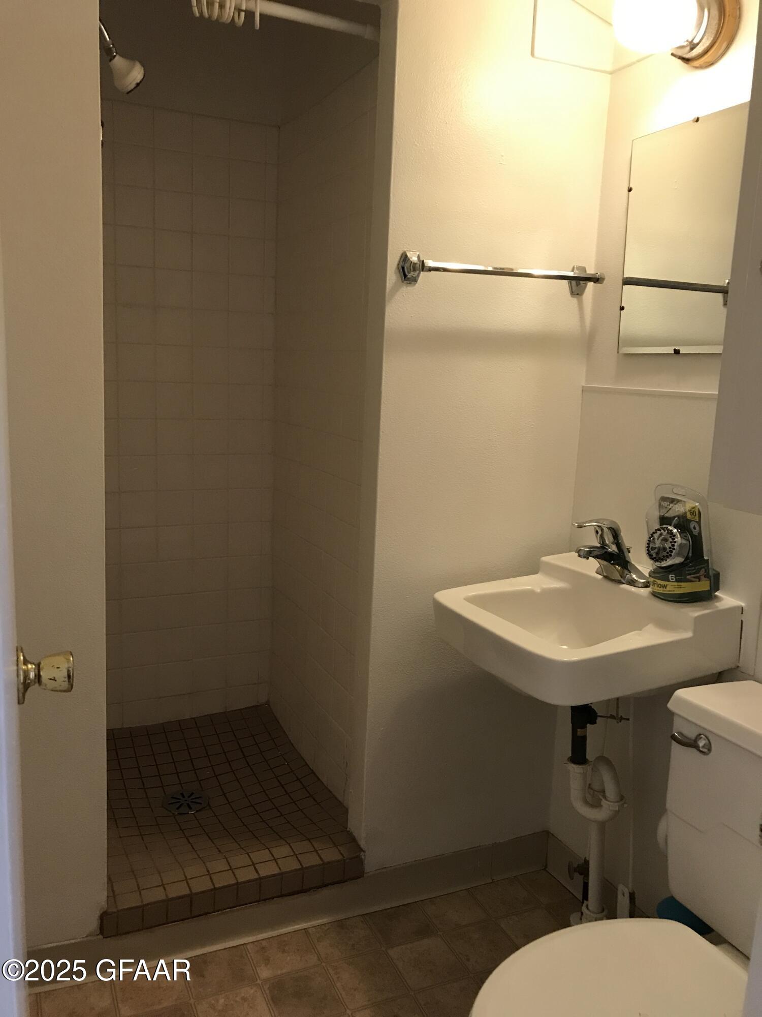 property viewer photo 17