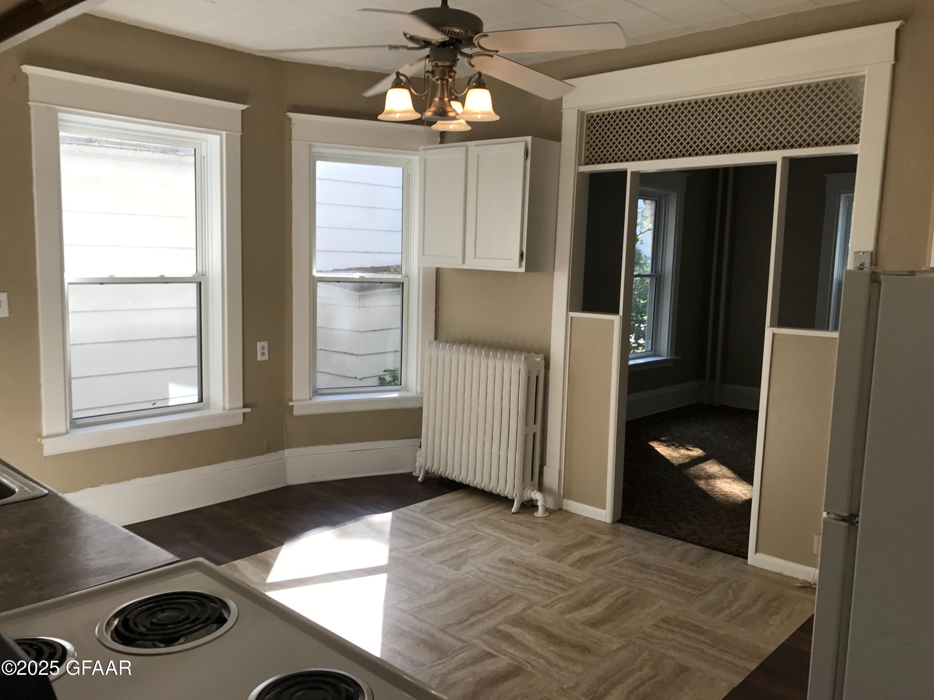 property viewer photo 19
