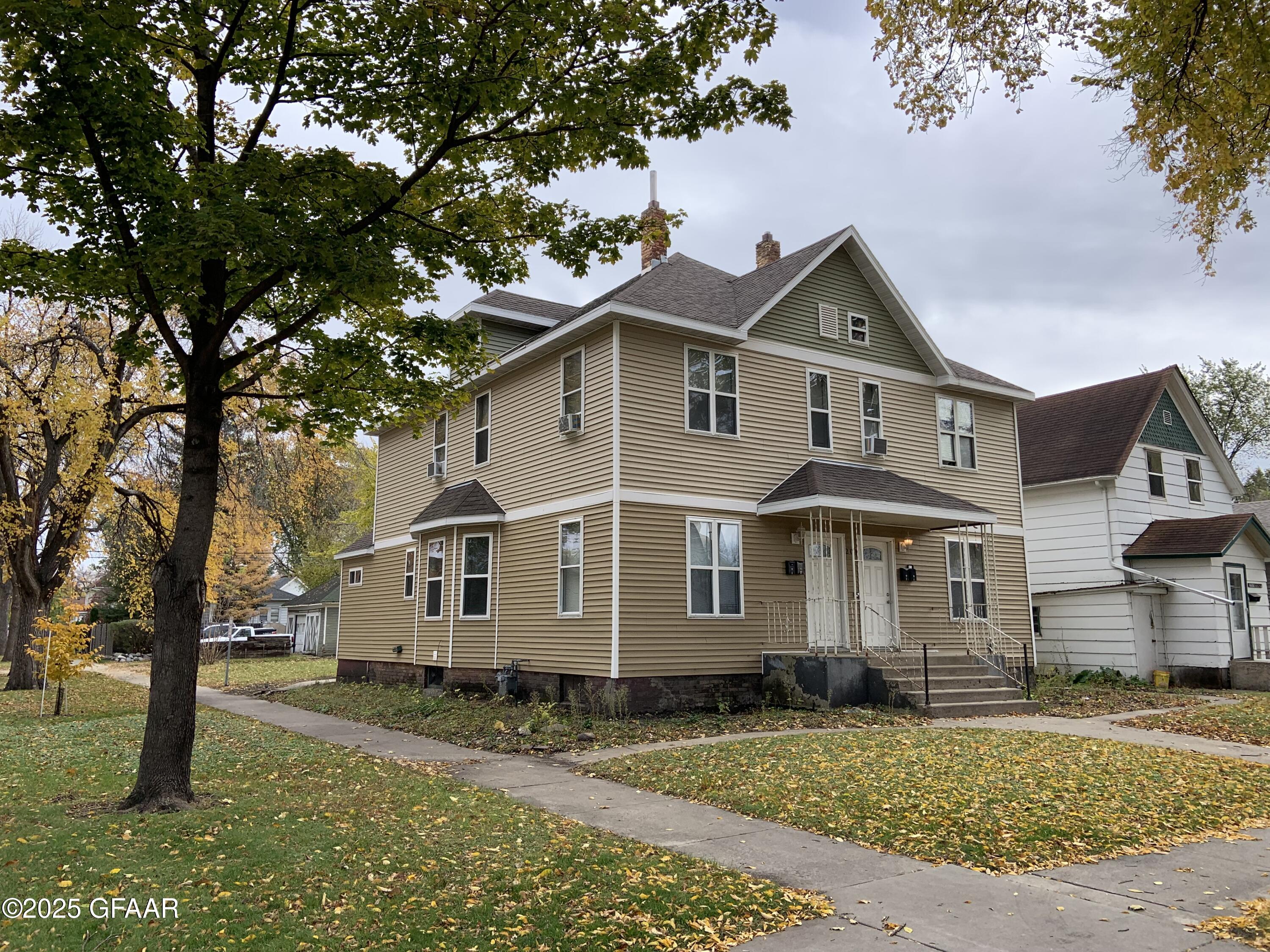 property viewer photo 25