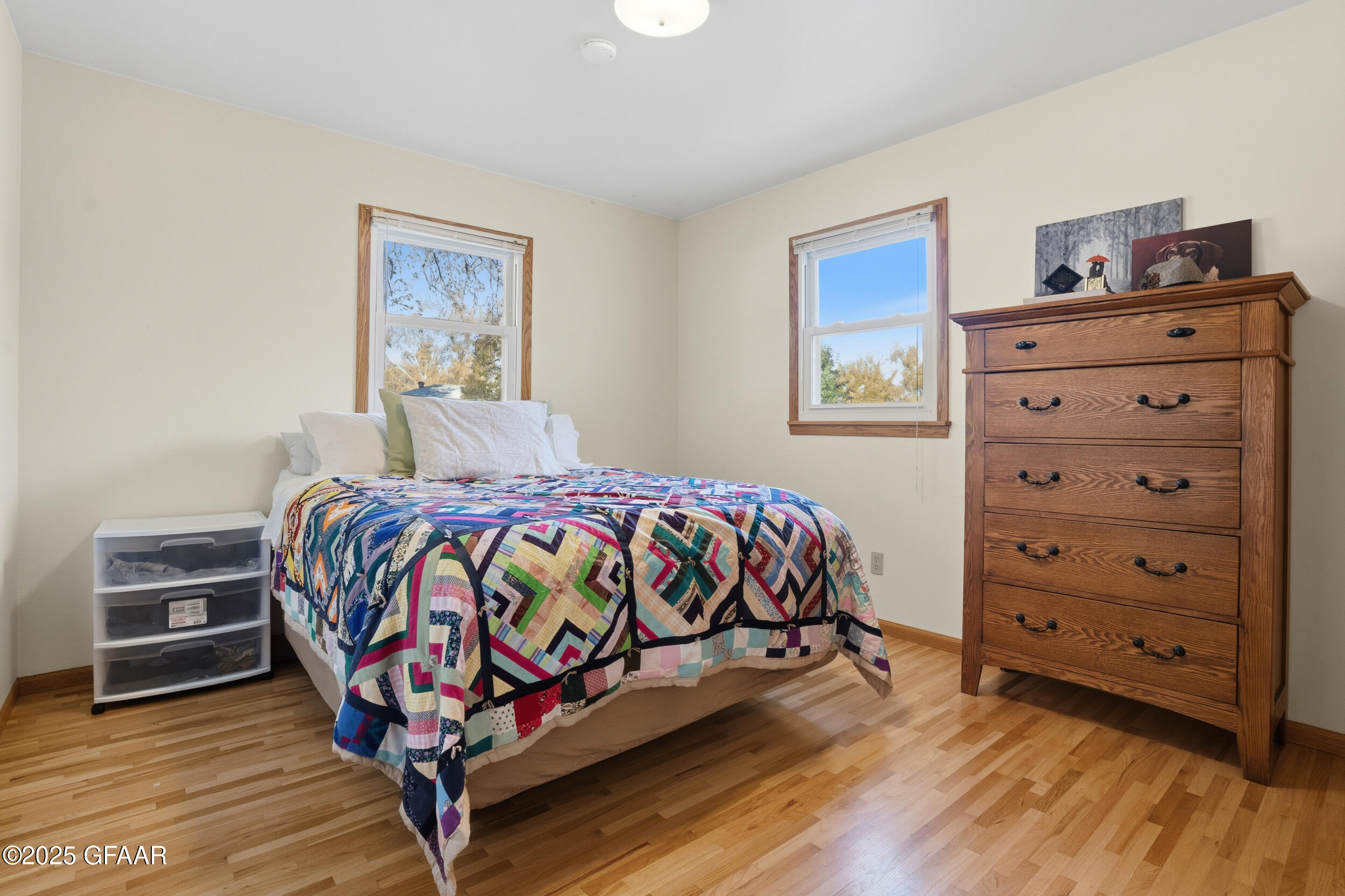 property viewer photo 10