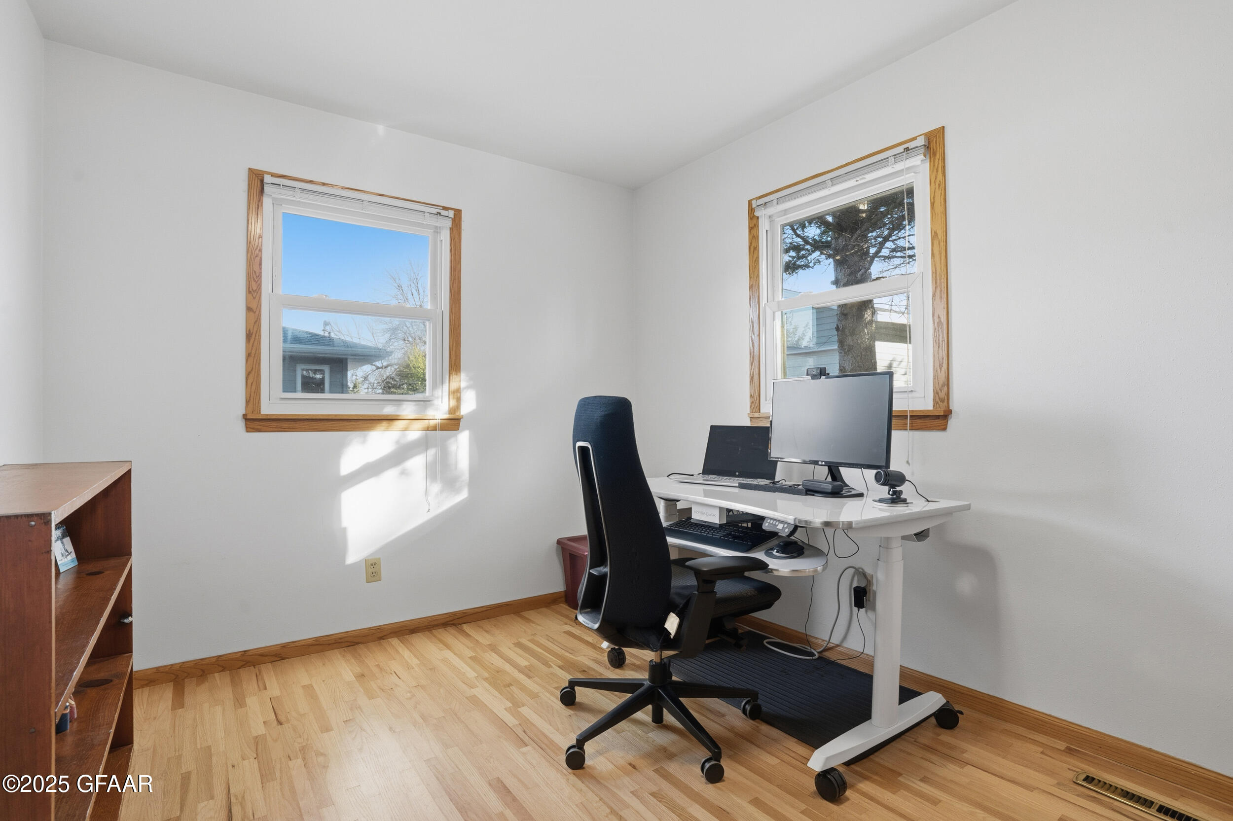 property viewer photo 13