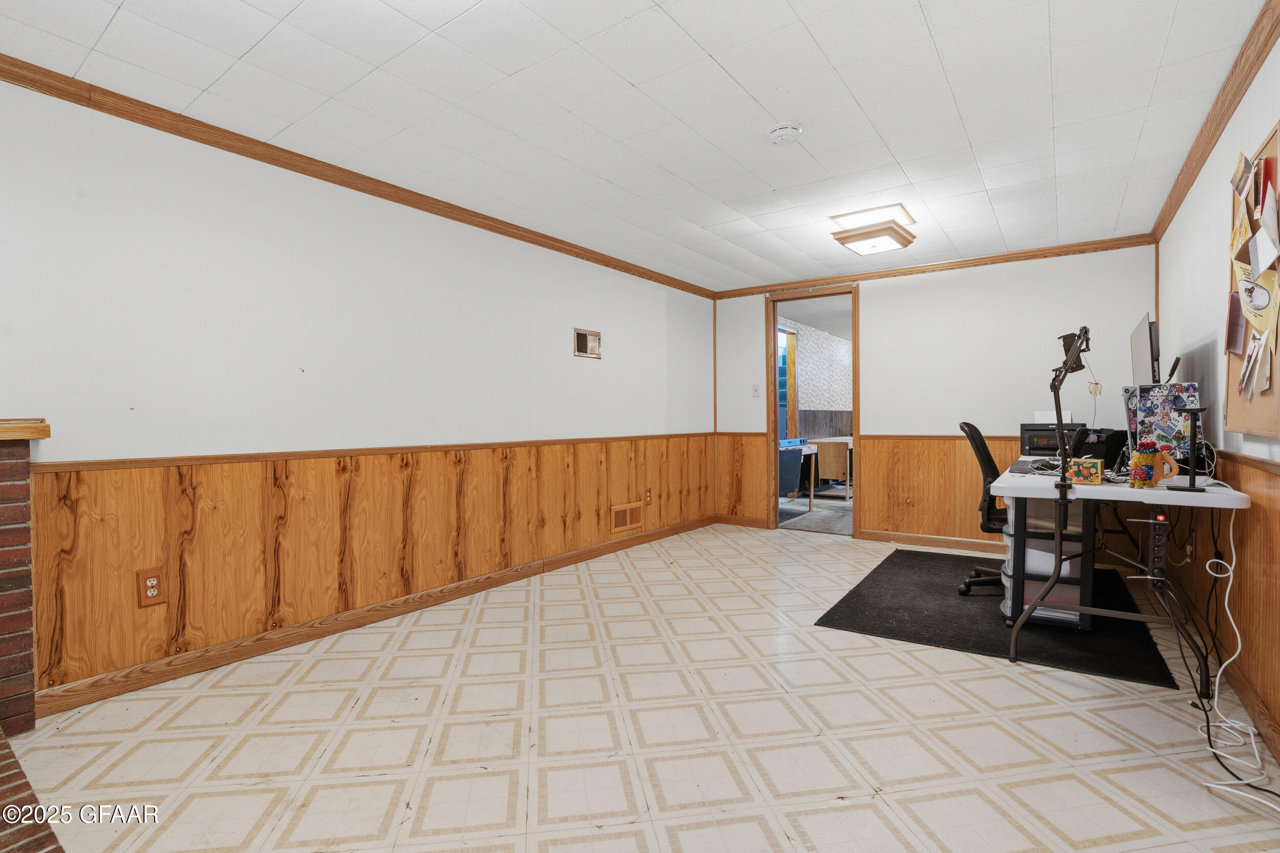 property viewer photo 19