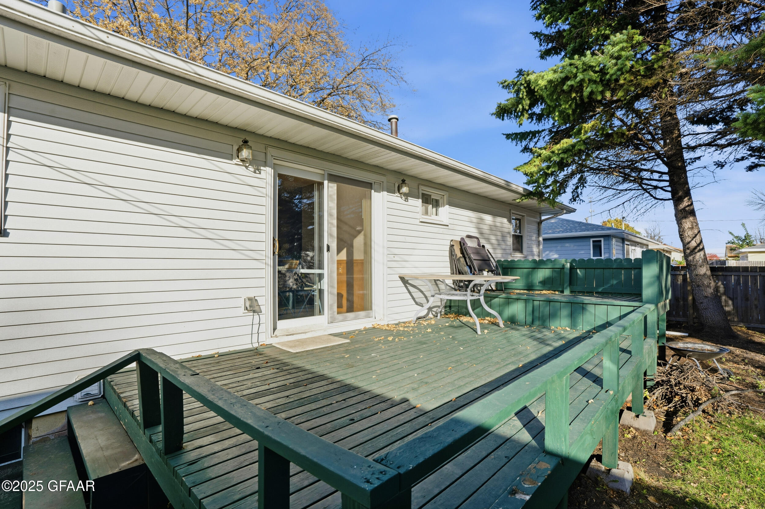 property viewer photo 23