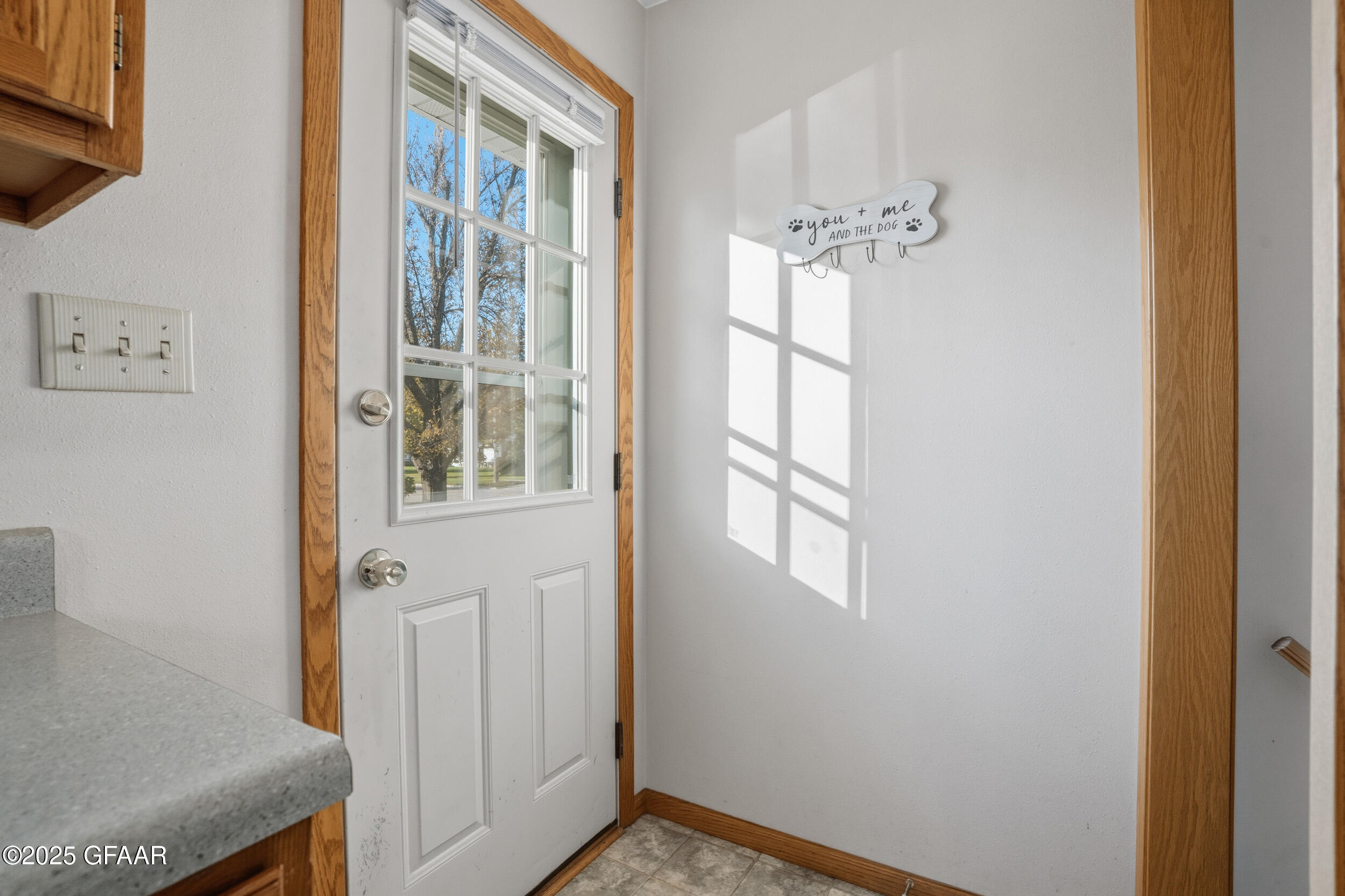 property viewer photo 6