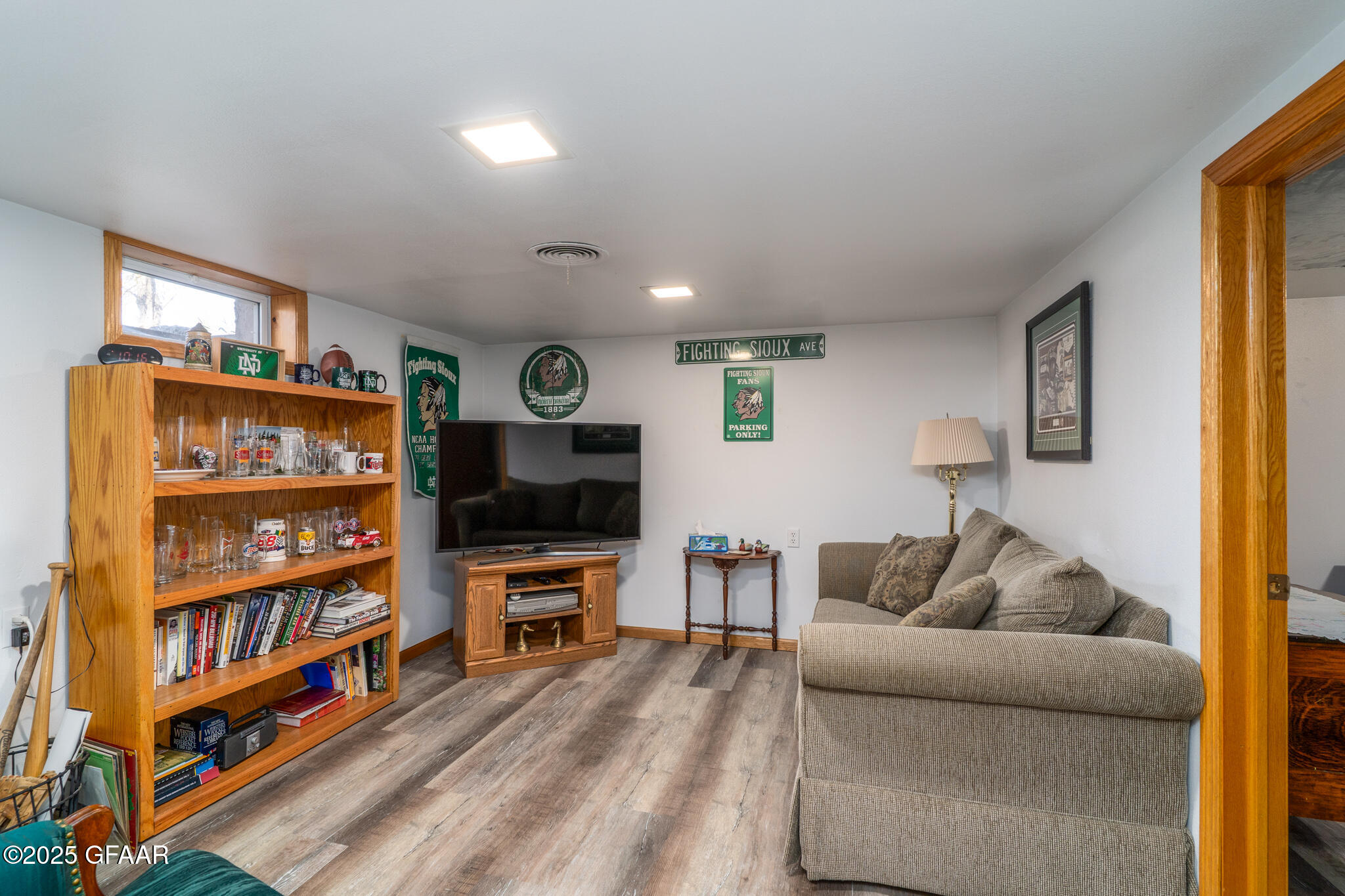 property viewer photo 14