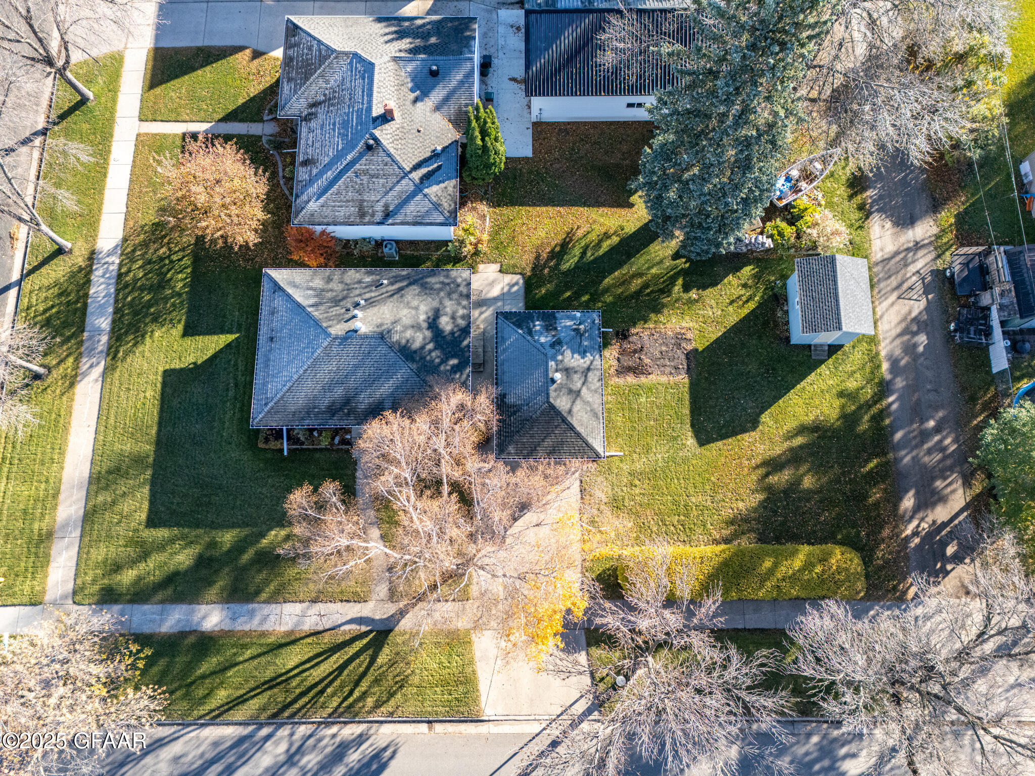 property viewer photo 30