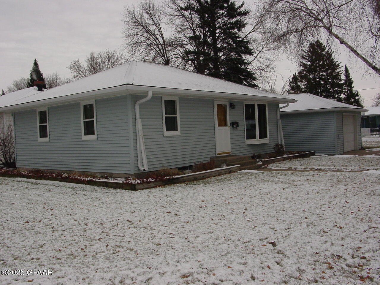 property viewer photo 40