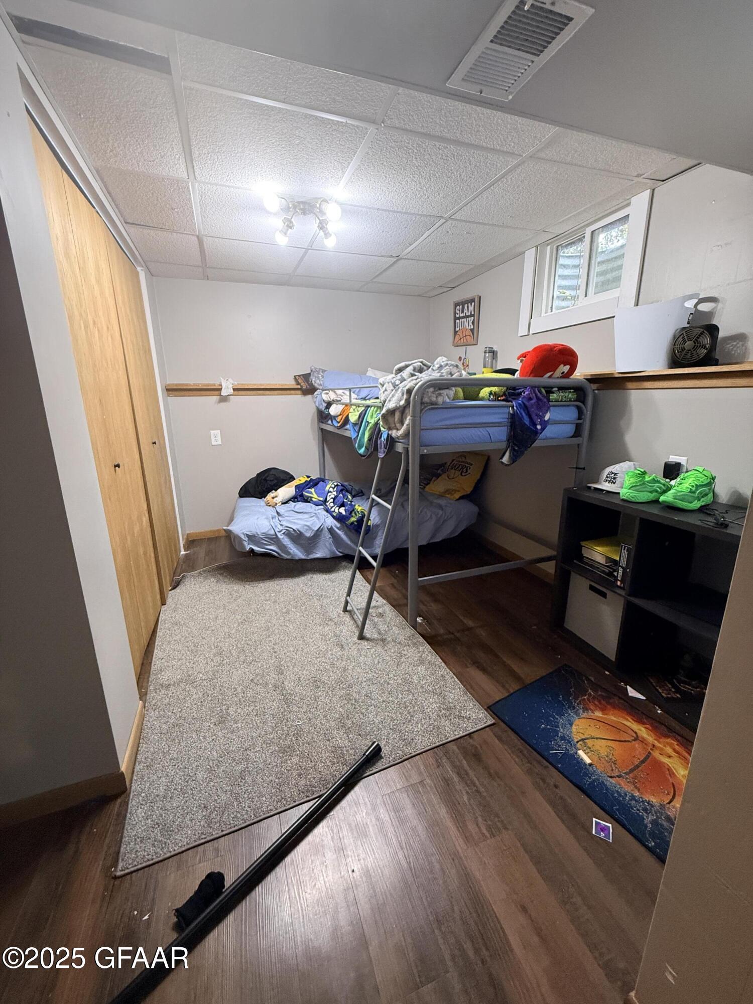 property viewer photo 15