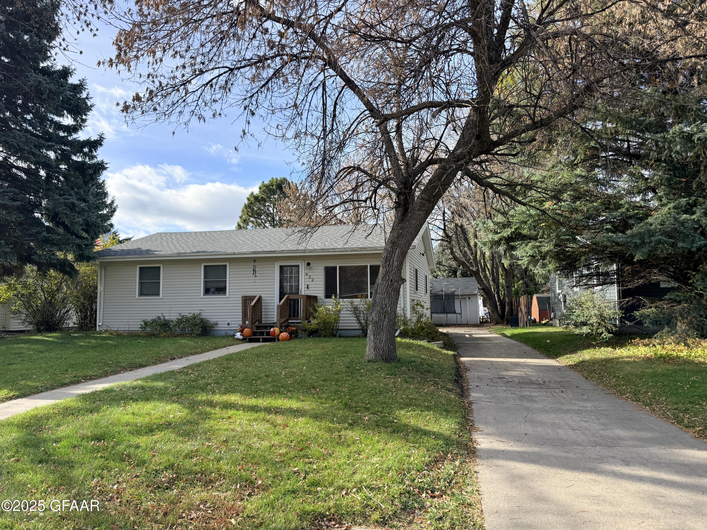 property viewer photo 19