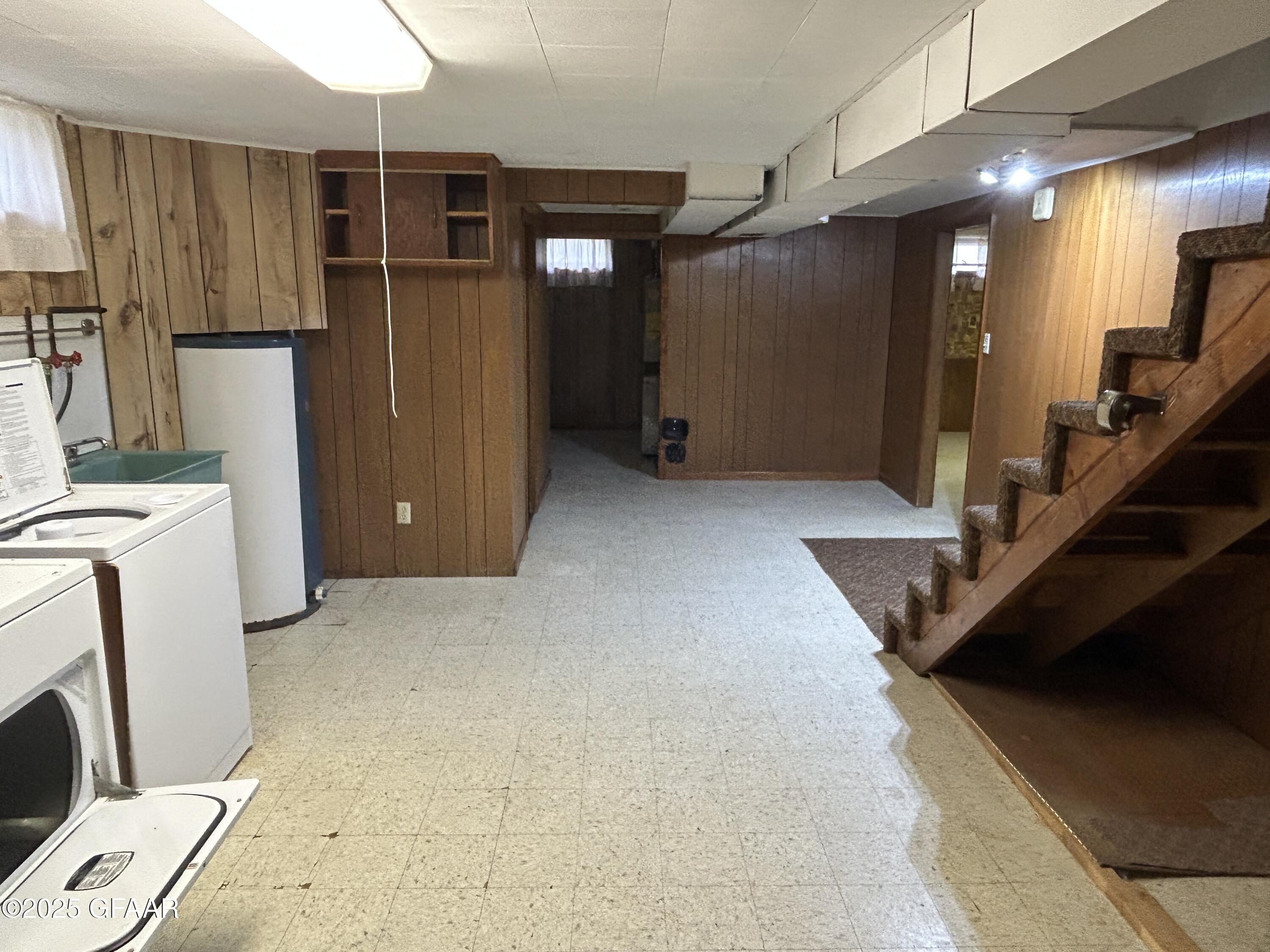 property viewer photo 17