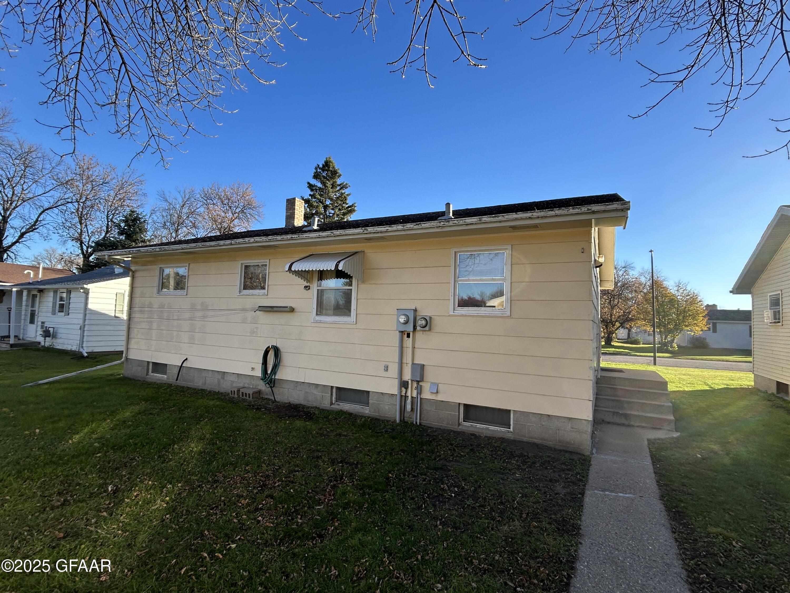 property viewer photo 26