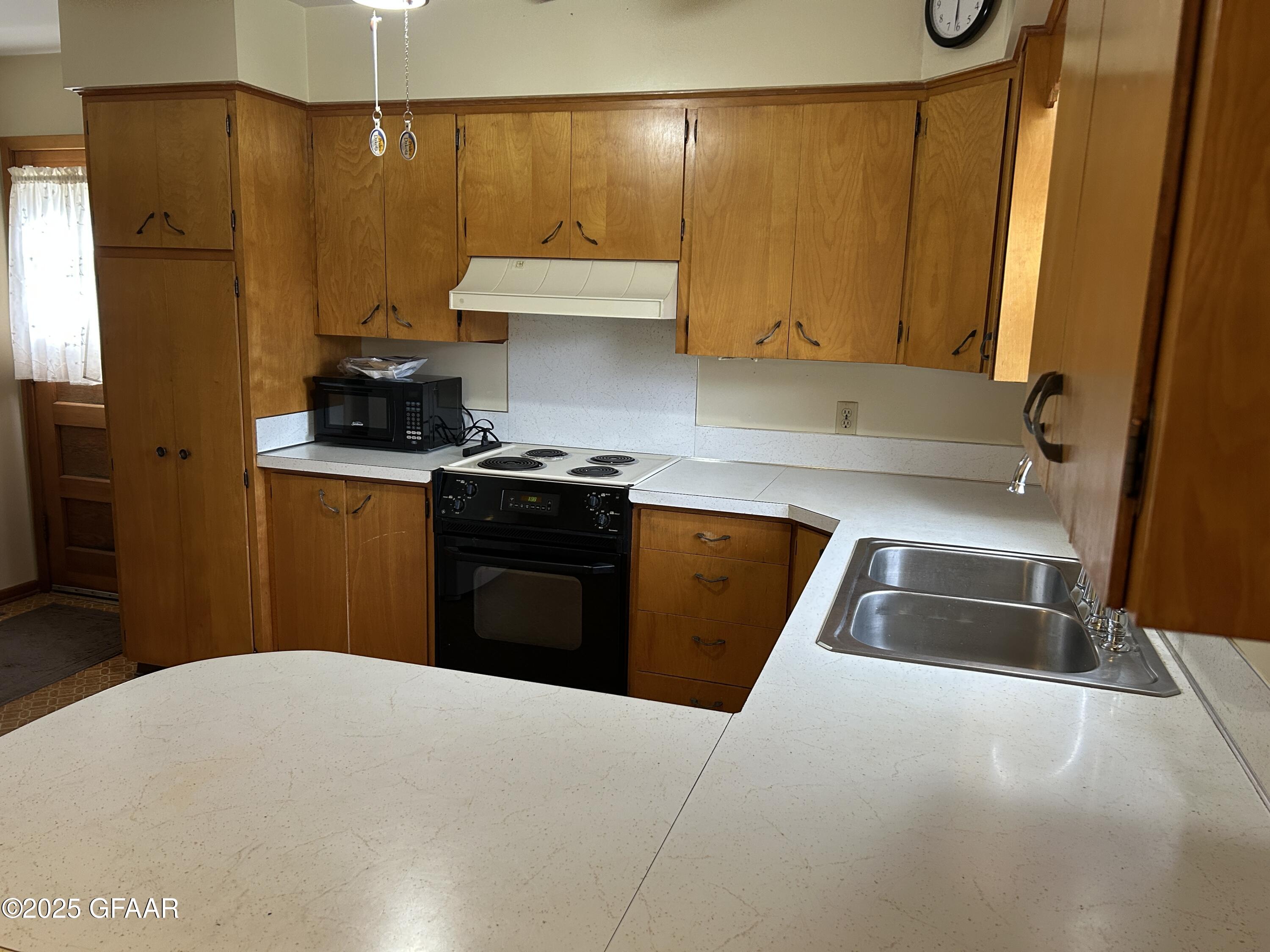 property viewer photo 6