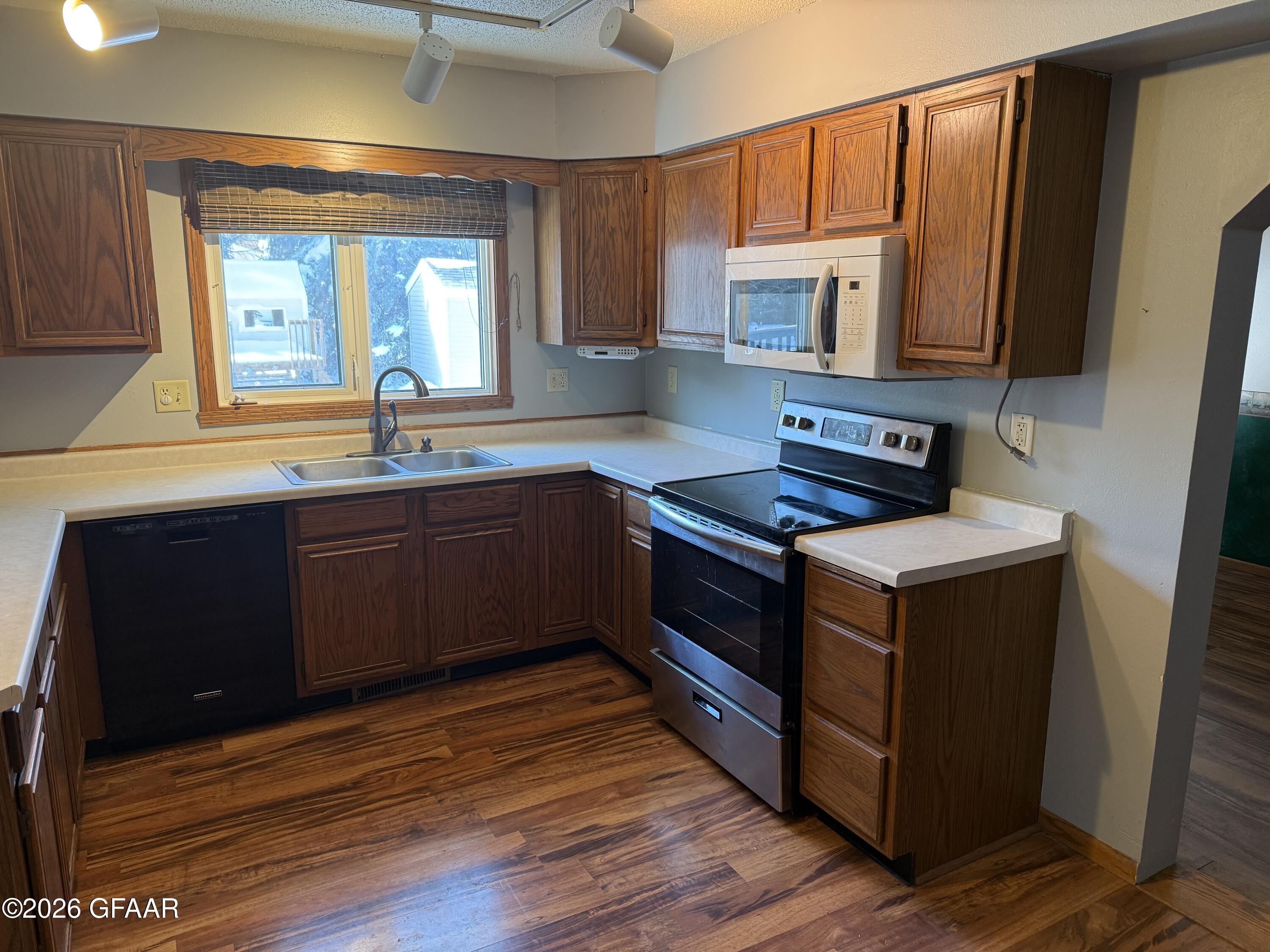 property viewer photo 17