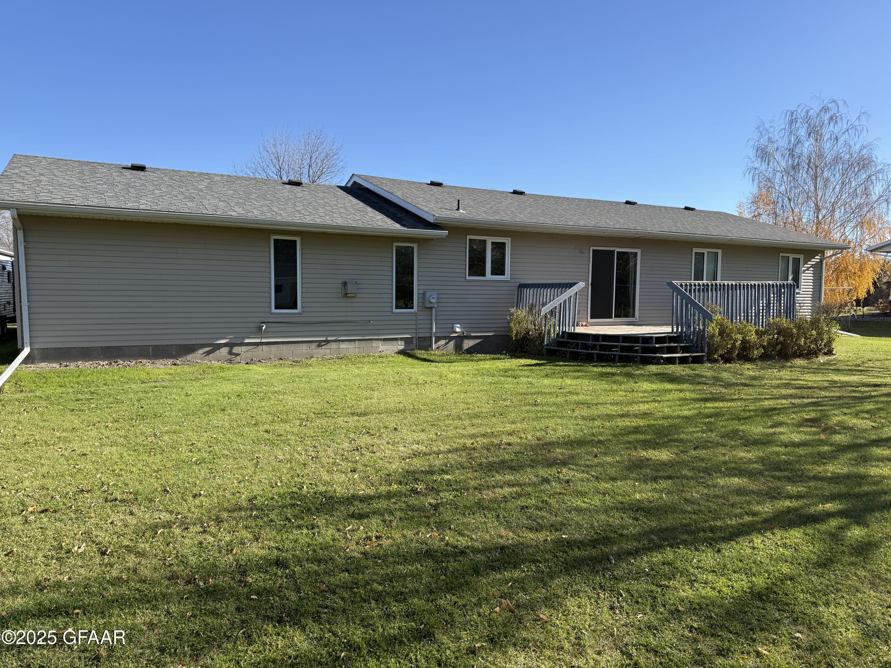 property viewer photo 3