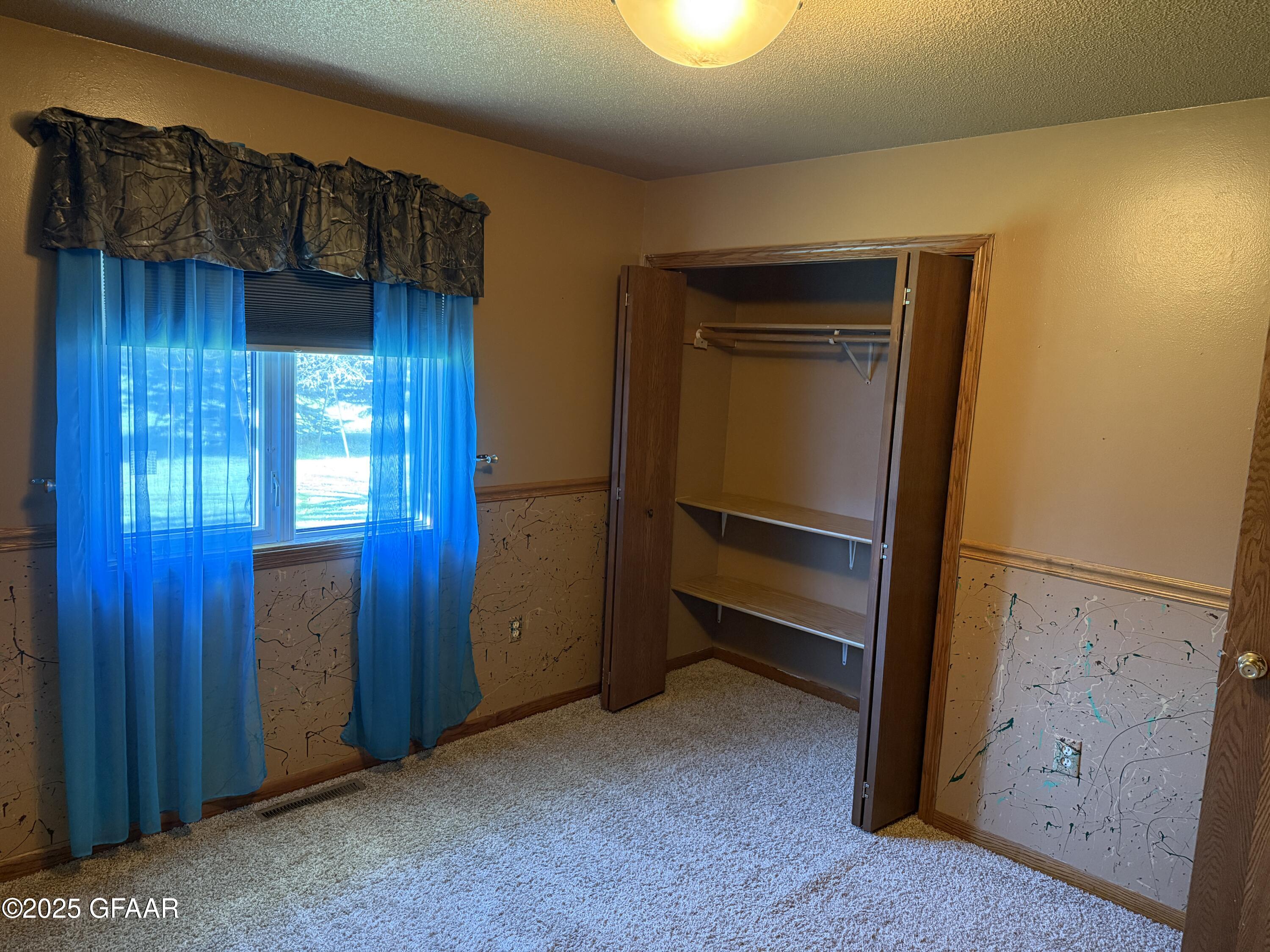 property viewer photo 38