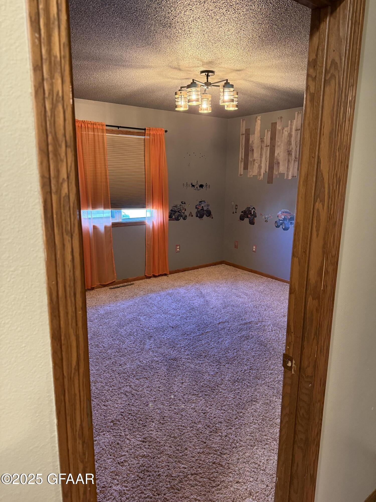 property viewer photo 40