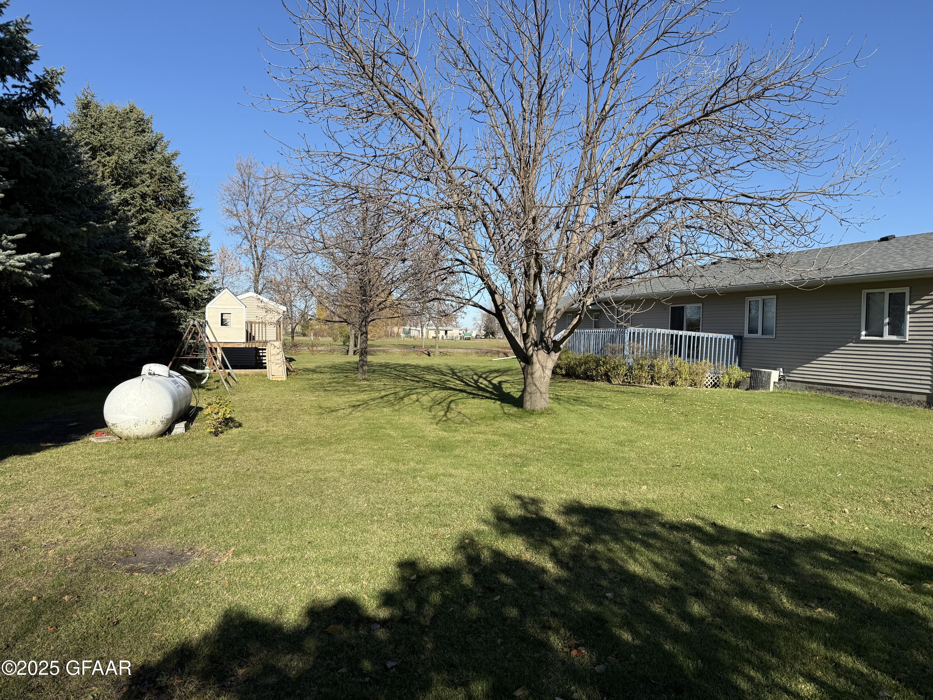 property viewer photo 5