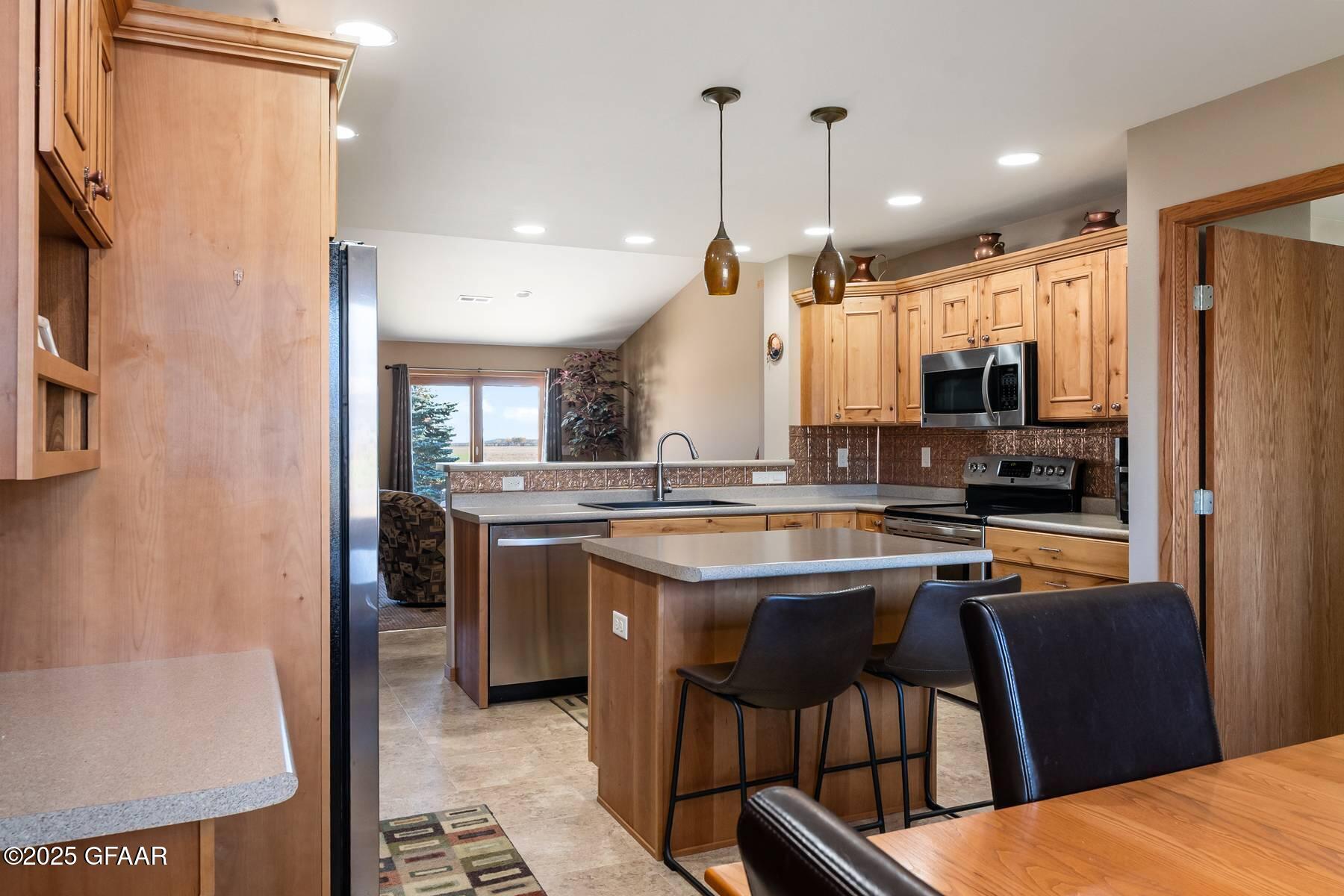 property viewer photo 5