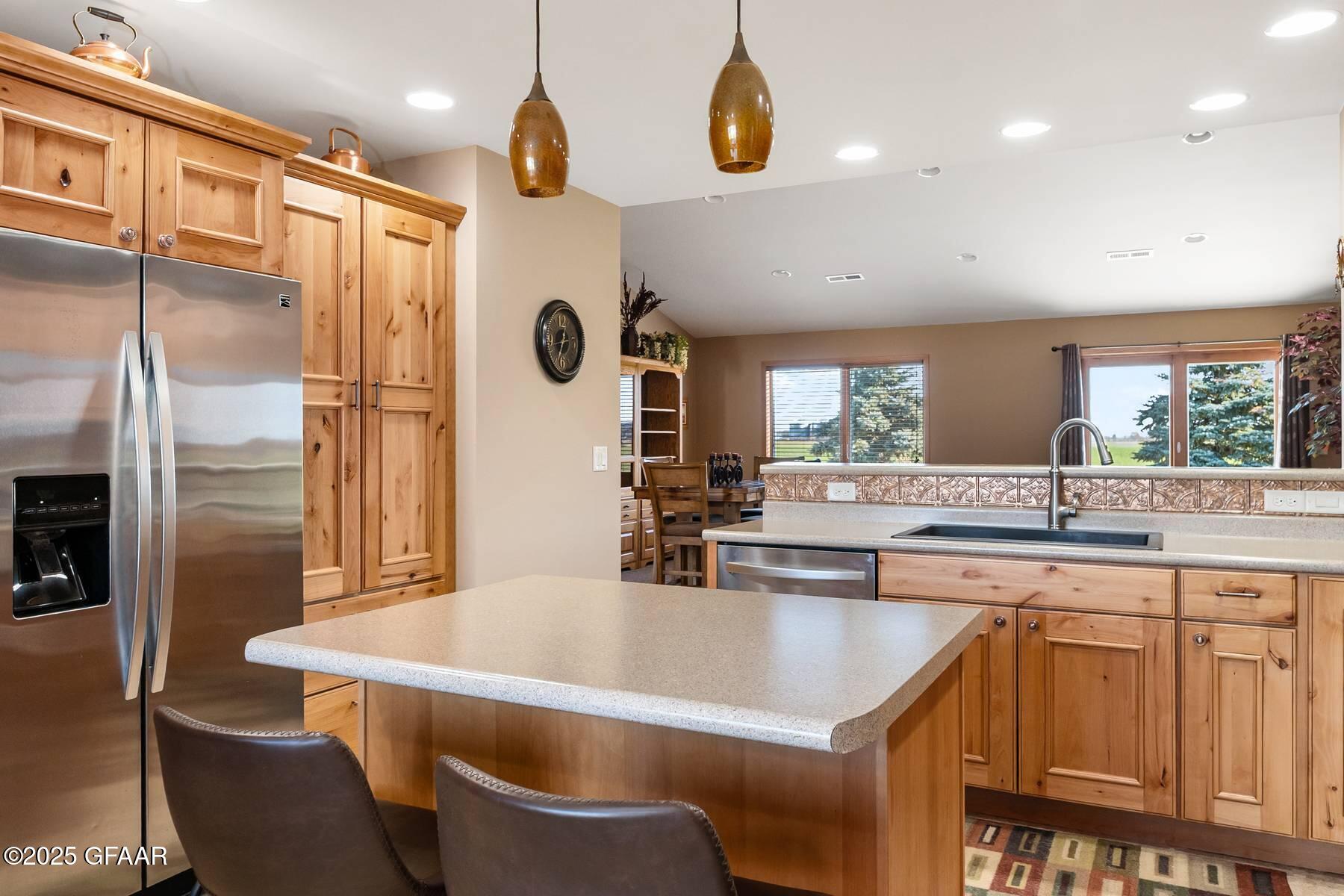 property viewer photo 6