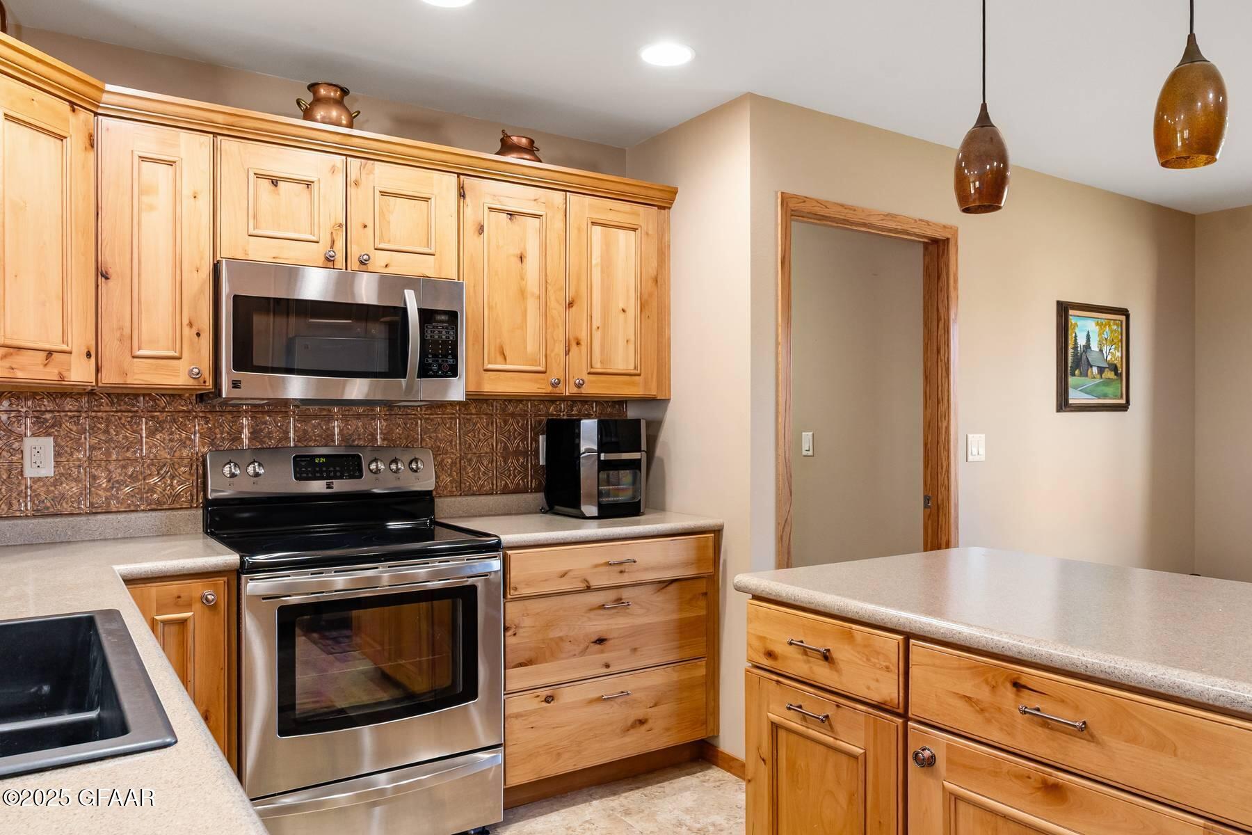 property viewer photo 7