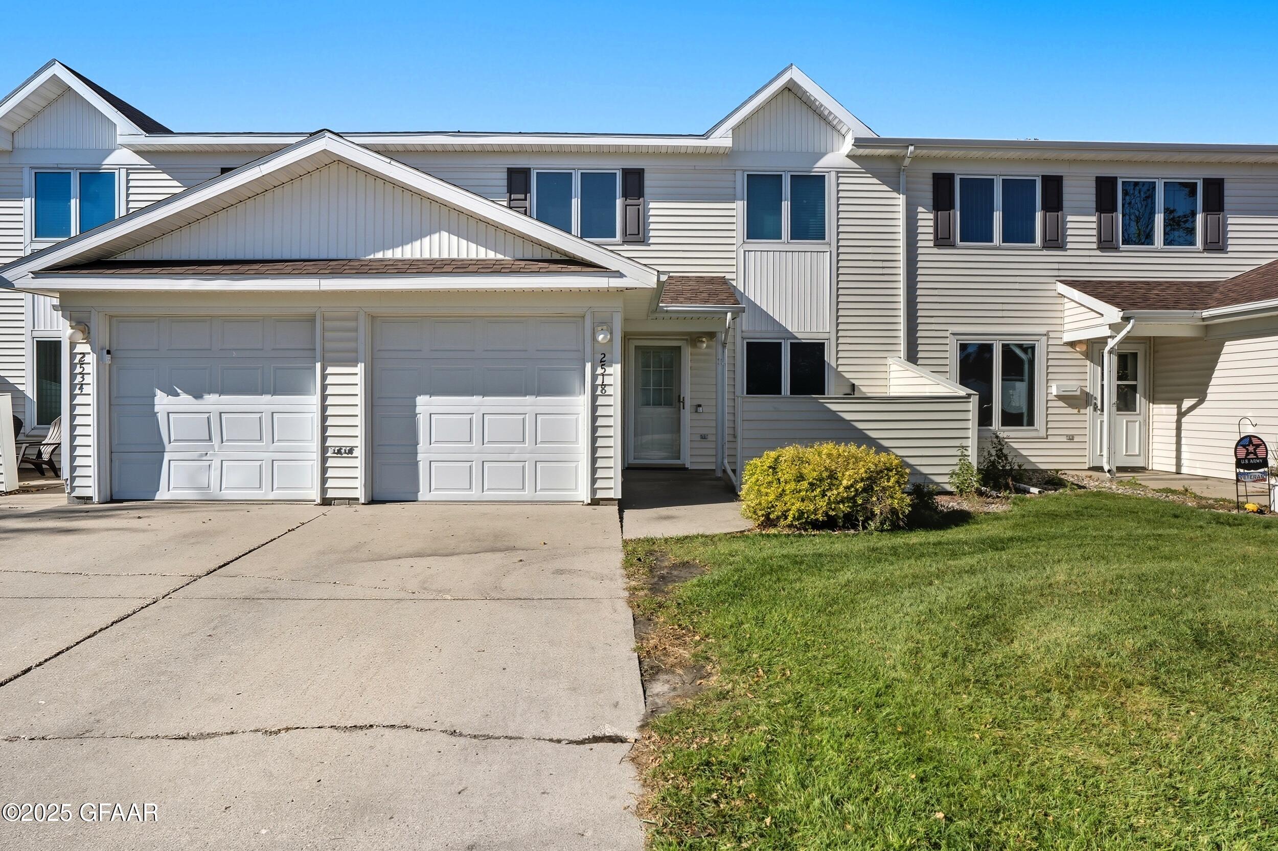 main property photo 0