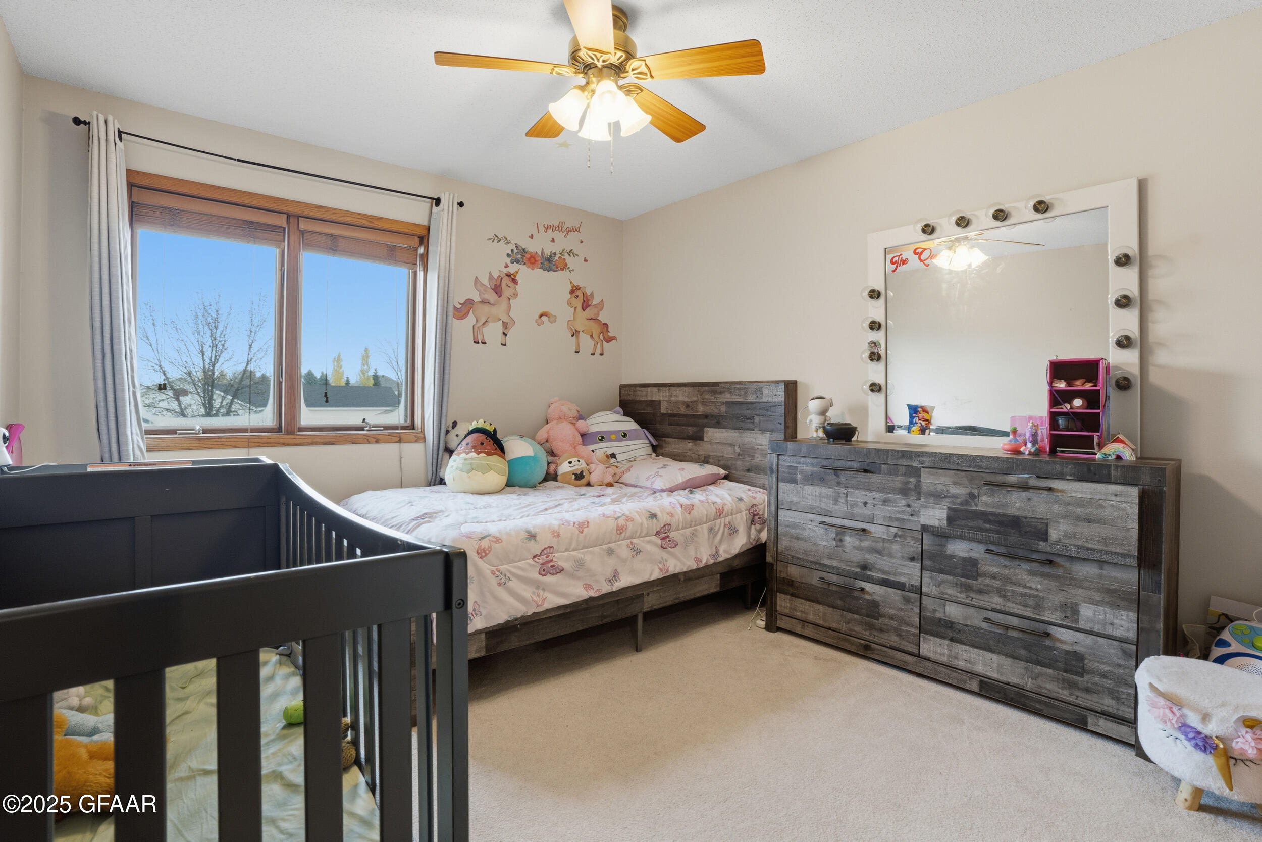 property viewer photo 13