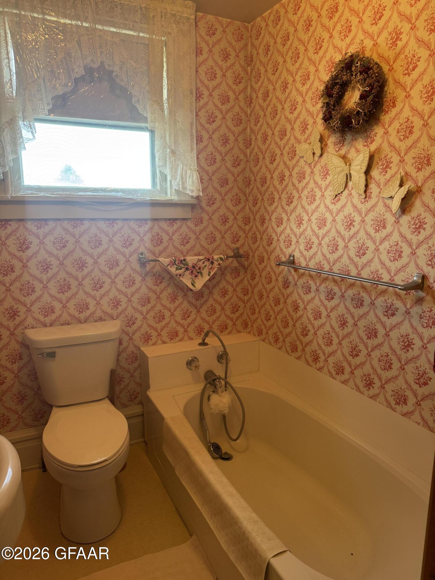 property viewer photo 13