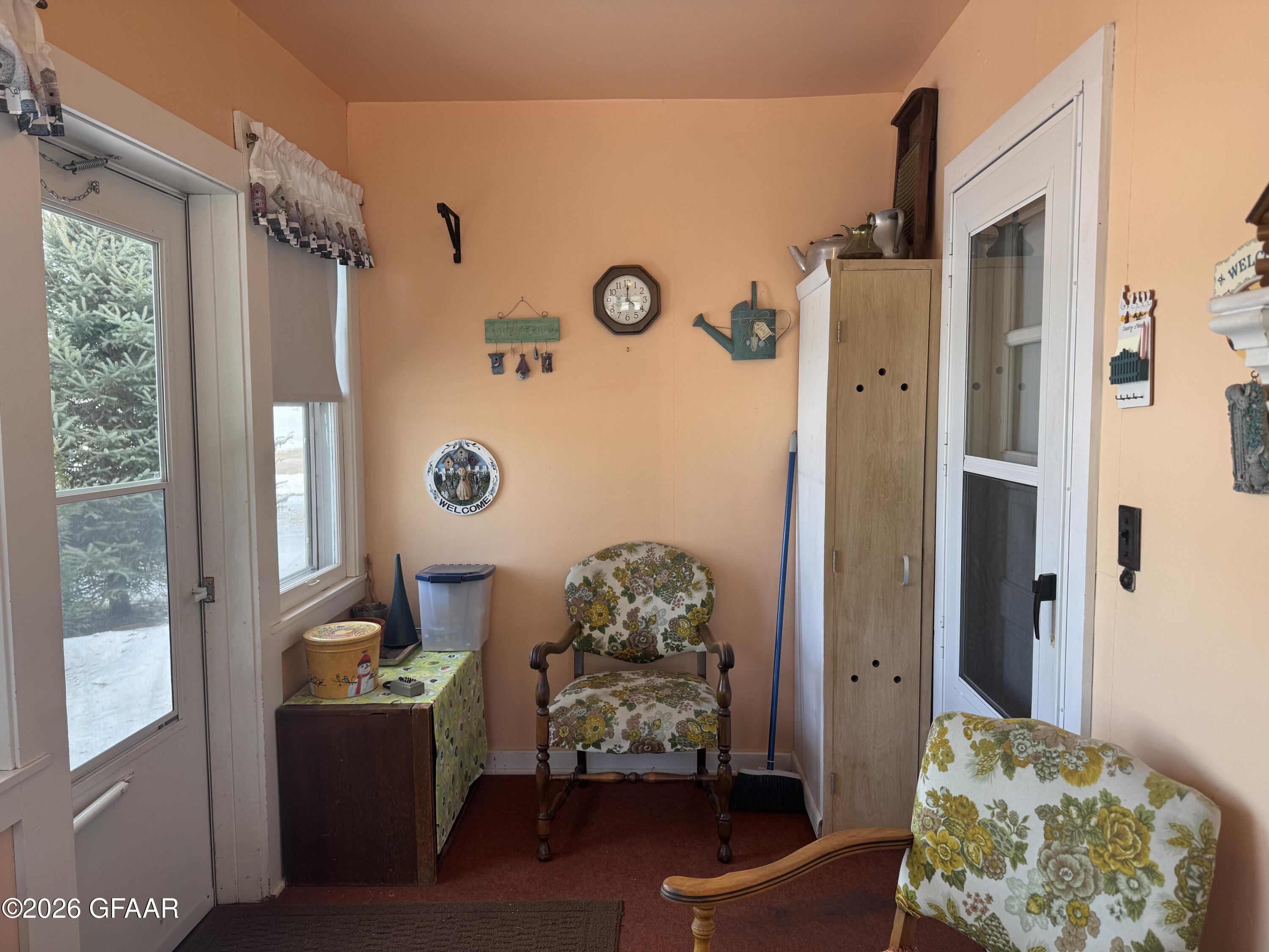 property viewer photo 2