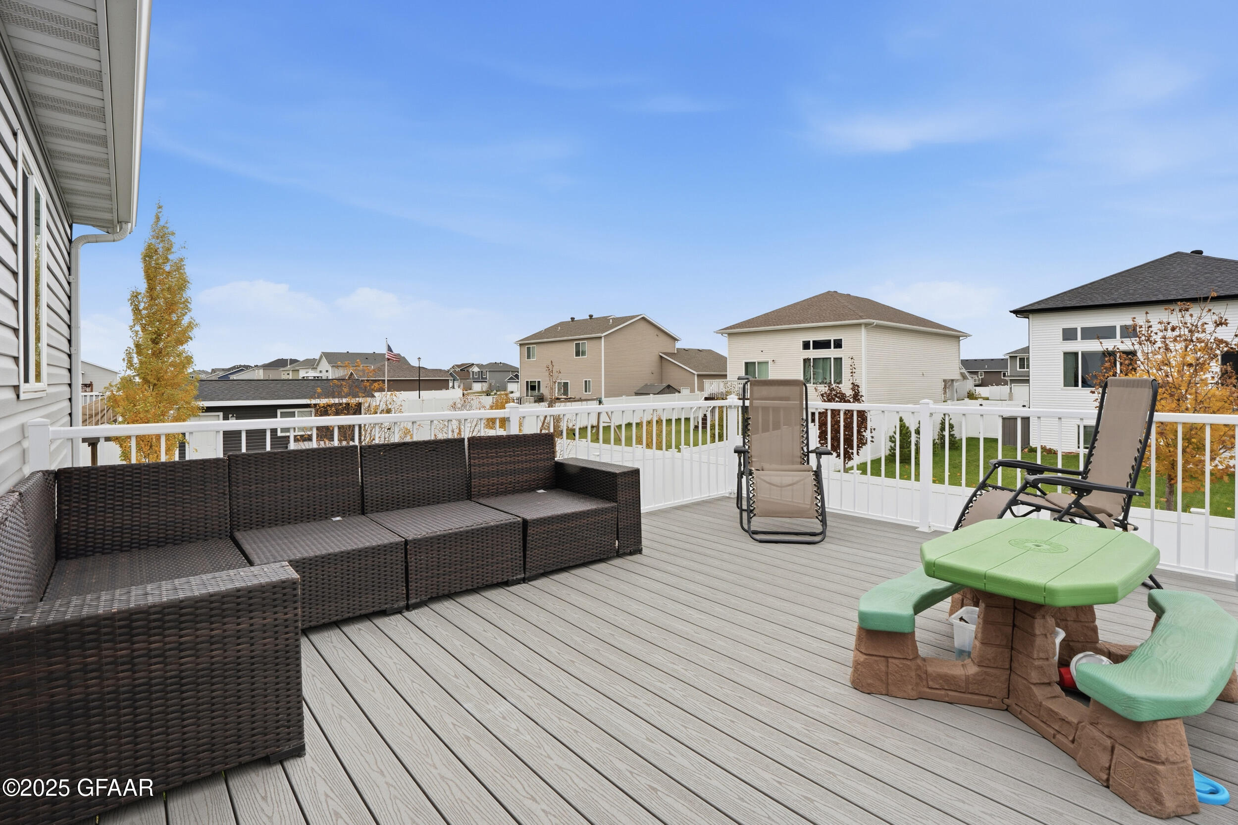 property viewer photo 21