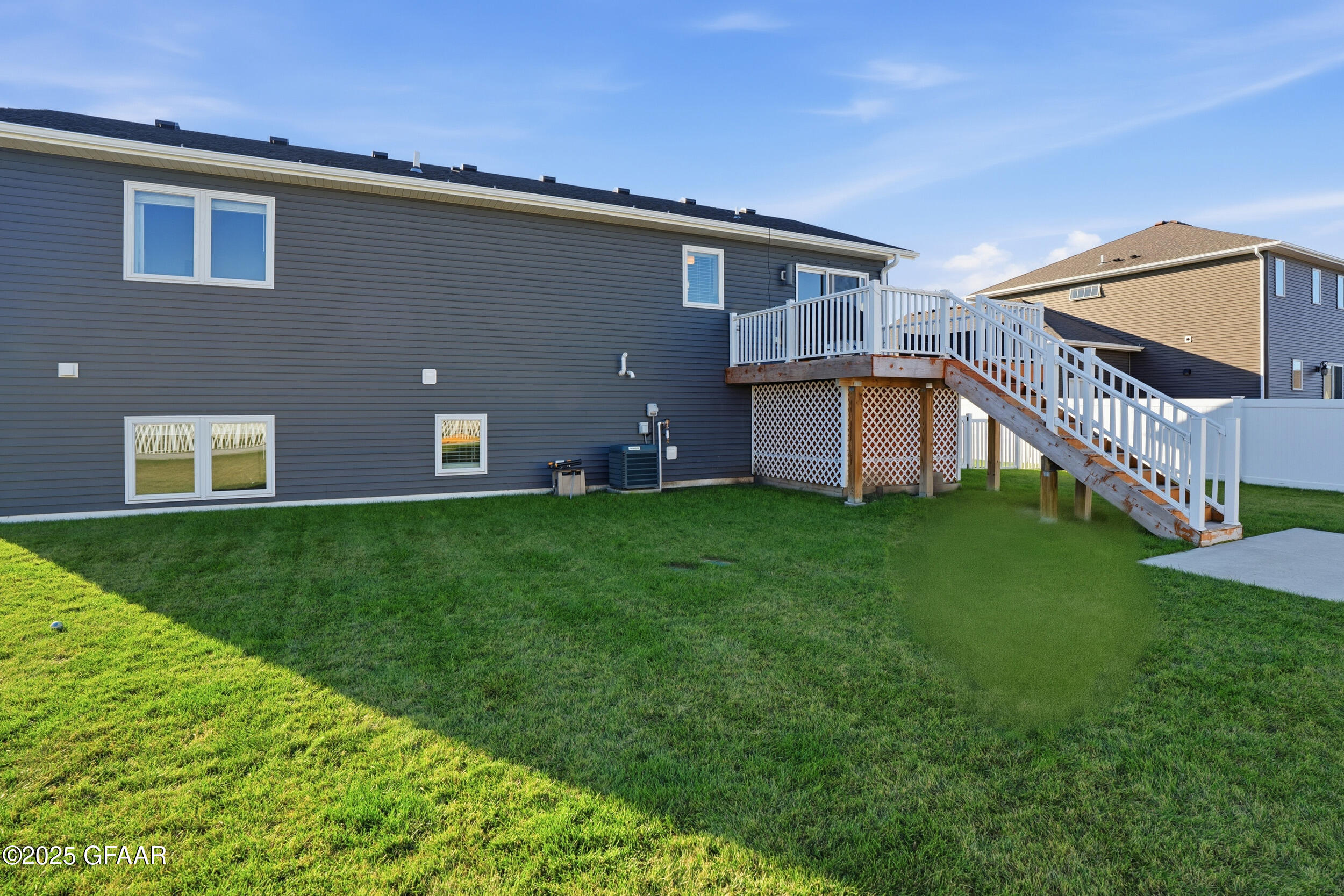 property viewer photo 31