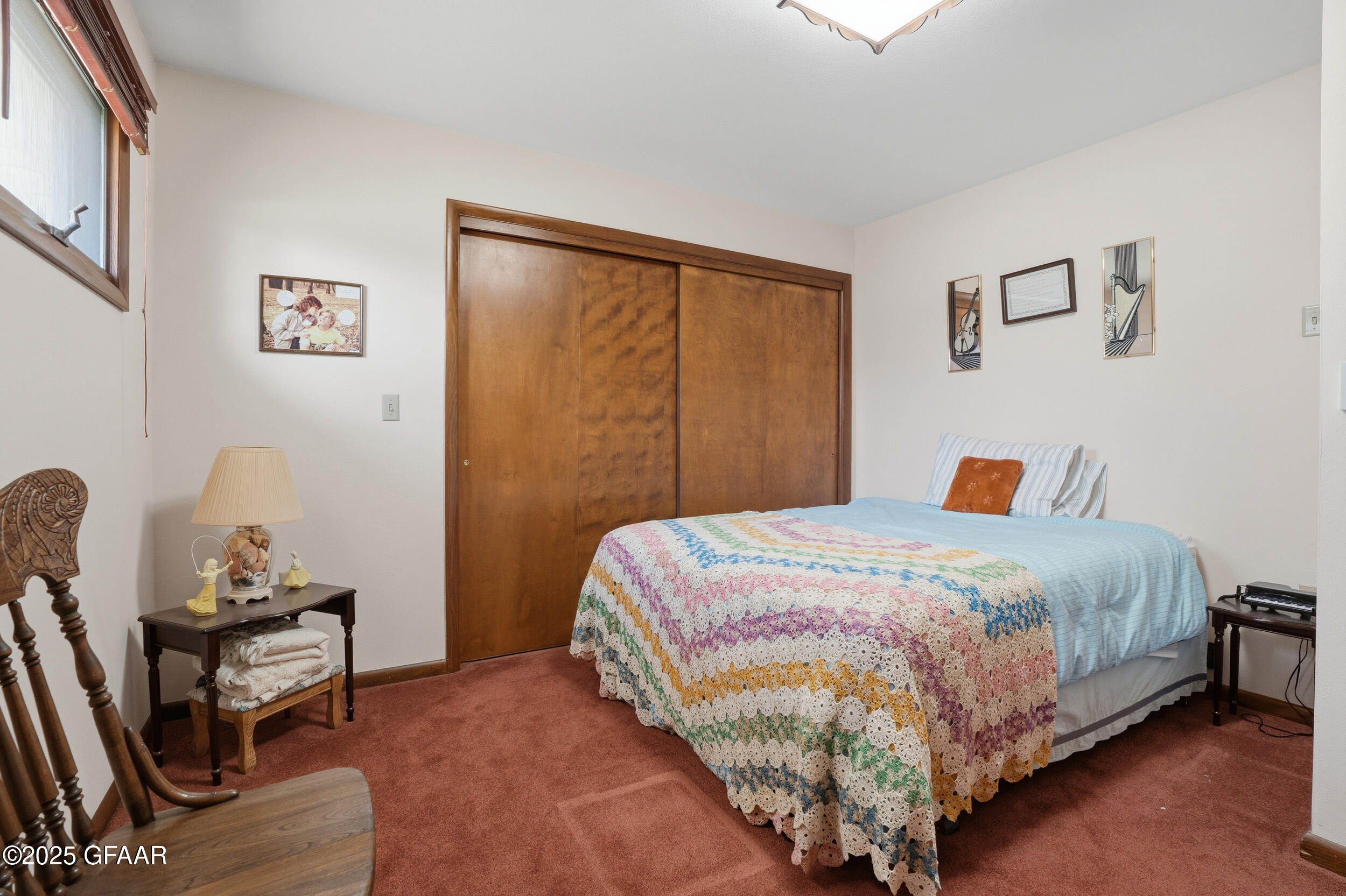 property viewer photo 11