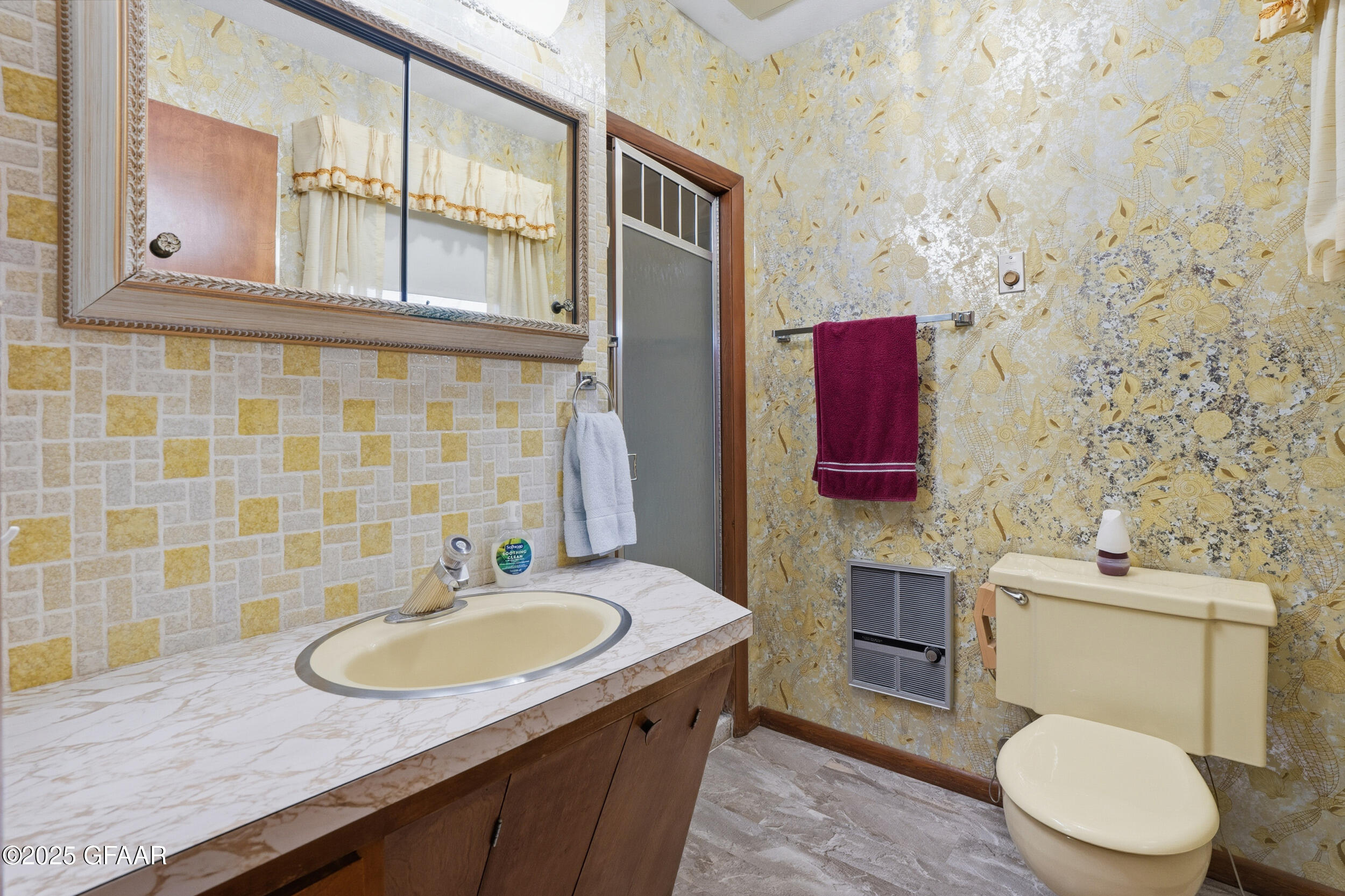 property viewer photo 16