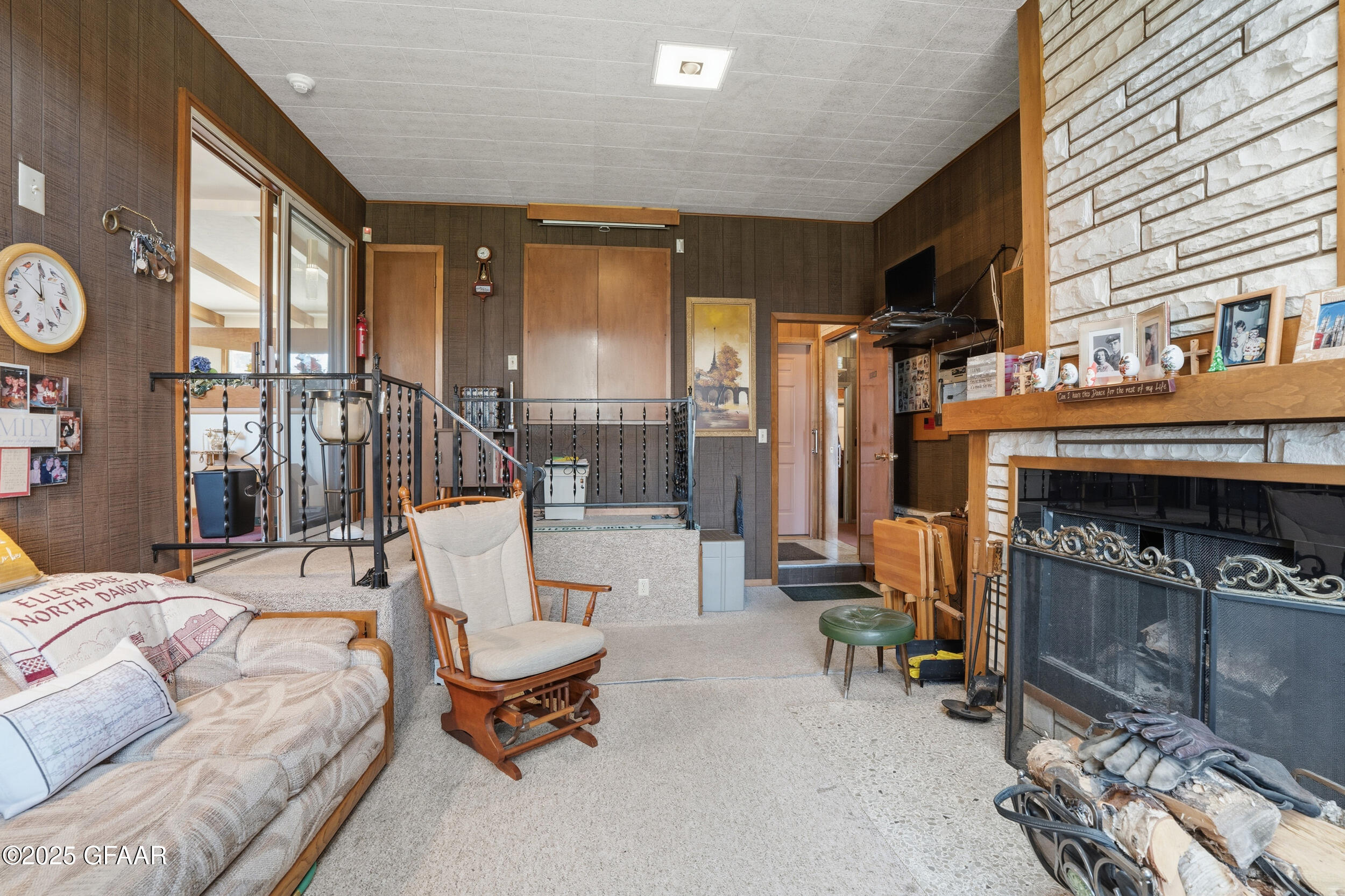 property viewer photo 19