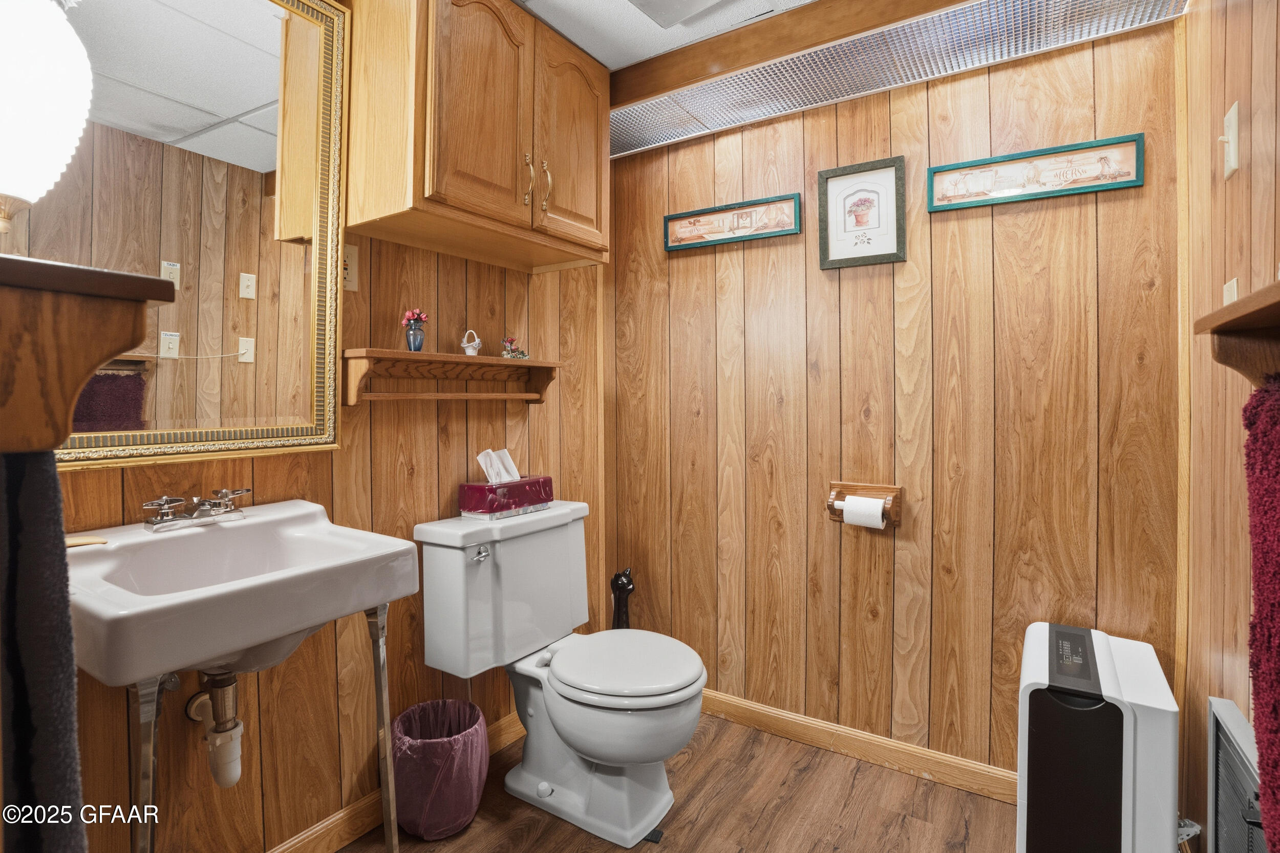 property viewer photo 26