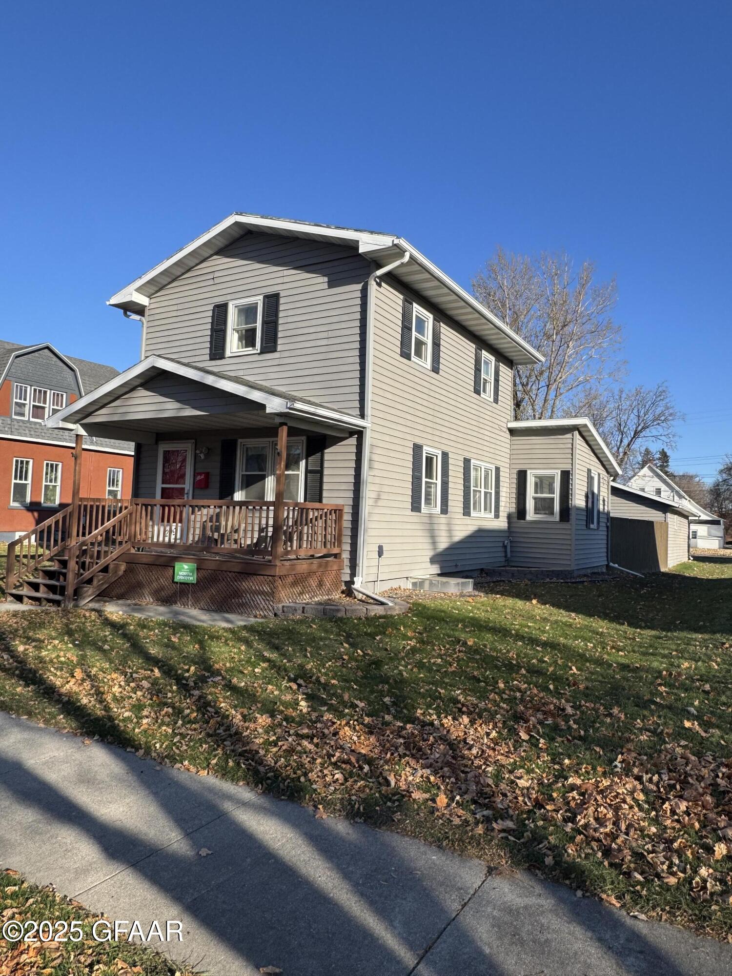 property viewer photo 2