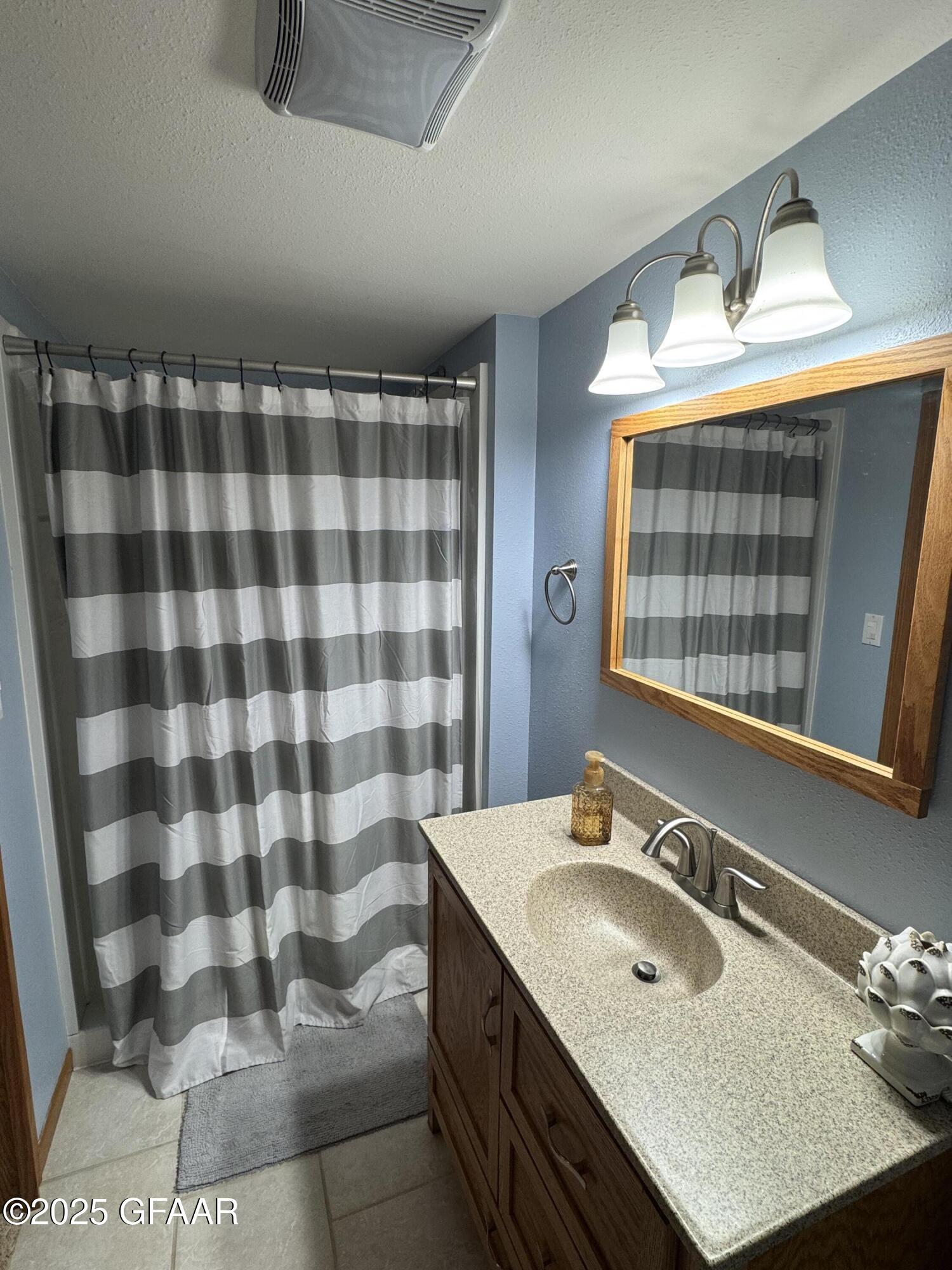 property viewer photo 28